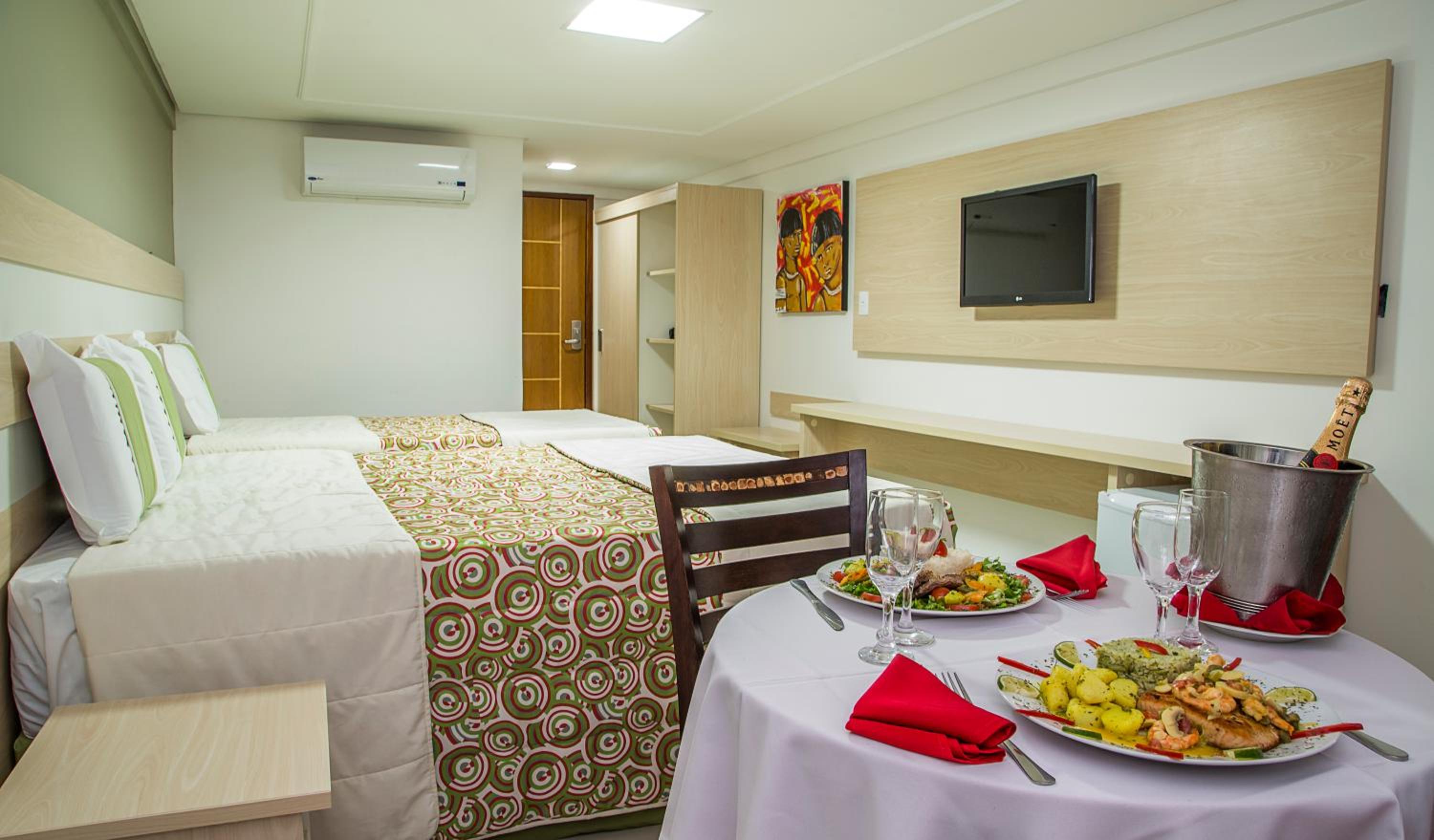 Superior Triple Room with Sea View photo 2