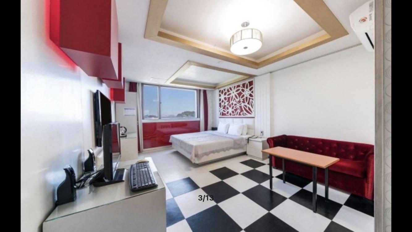 Standard Double Room photo 2