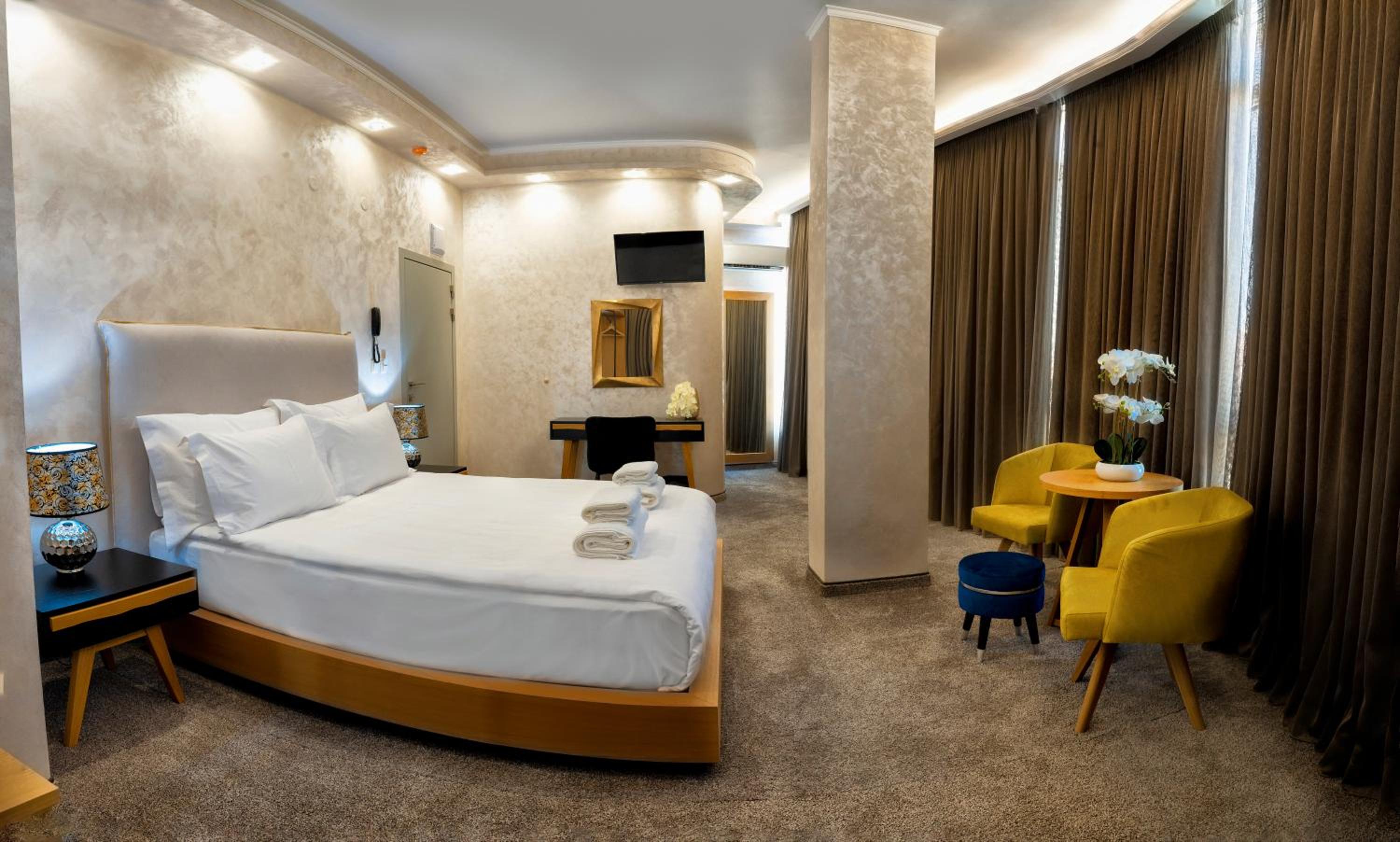 Superior Double Room - Photo 4