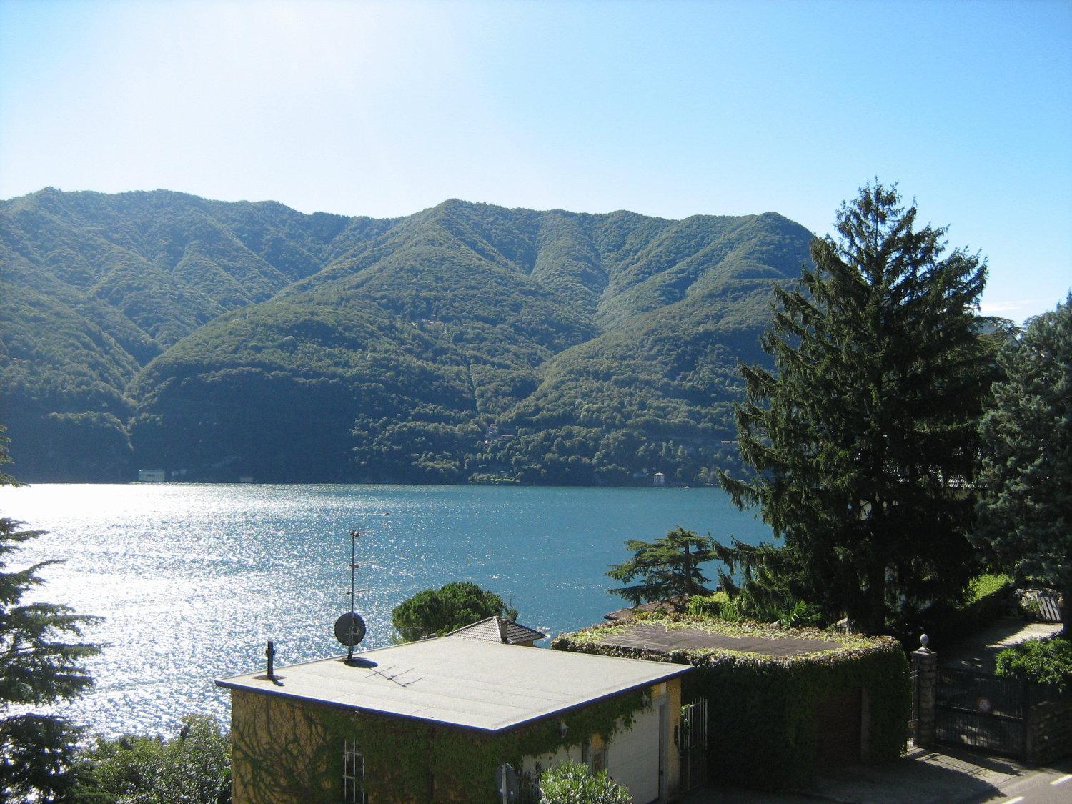 Quadruple Room with Lake View photo 2