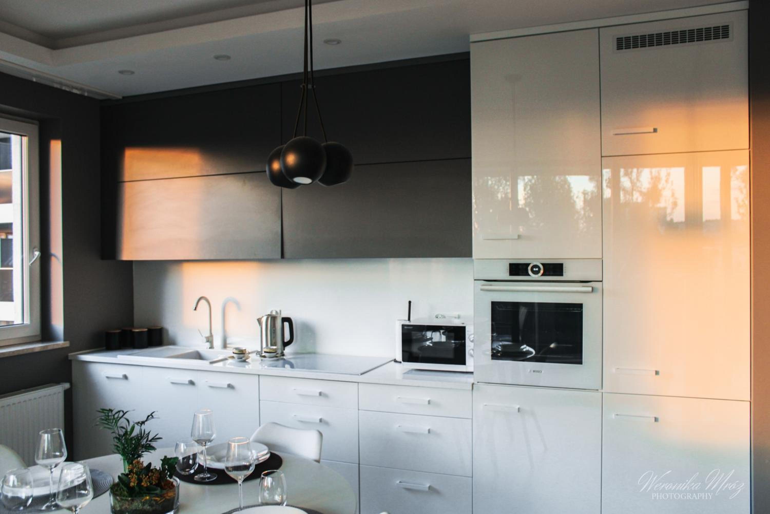 Two-Bedroom Apartment - Photo 12