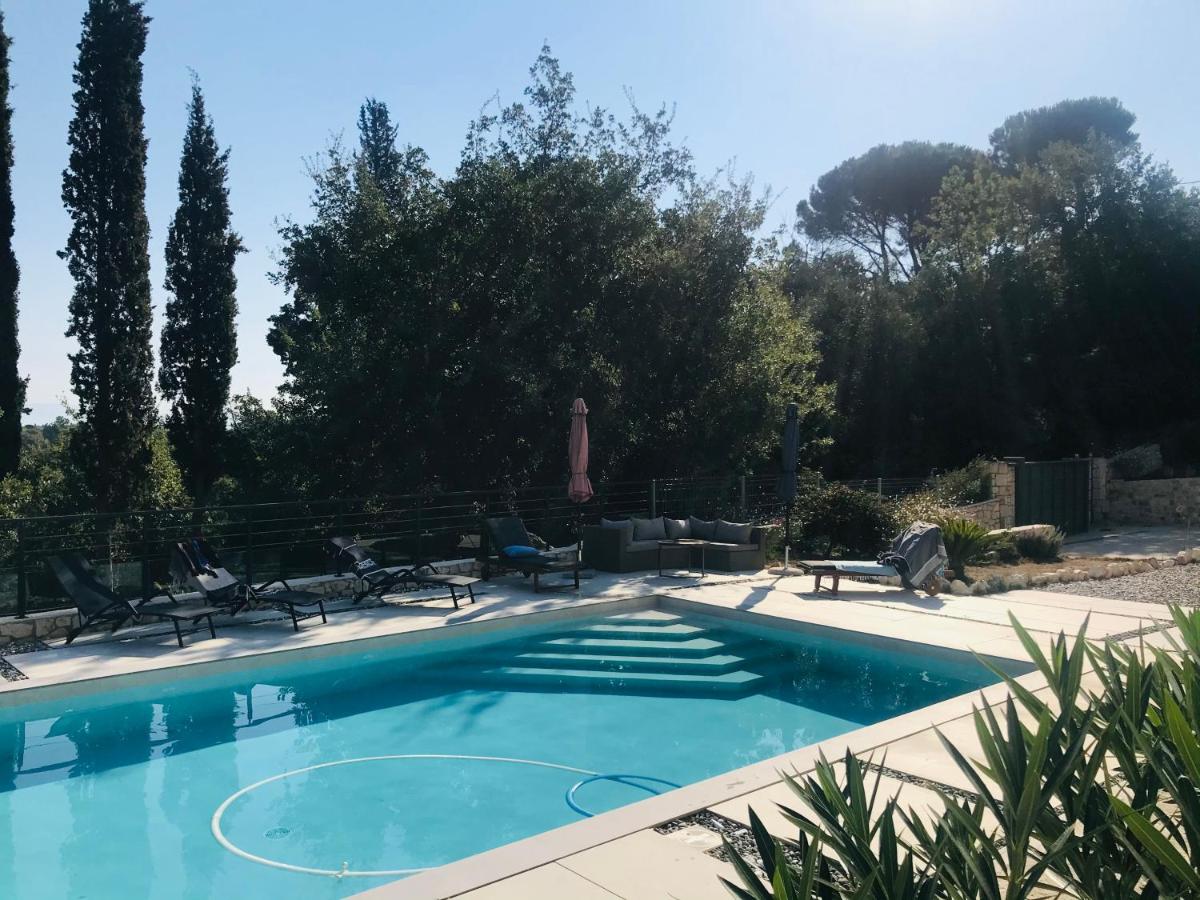Villa with Private Pool photo 3