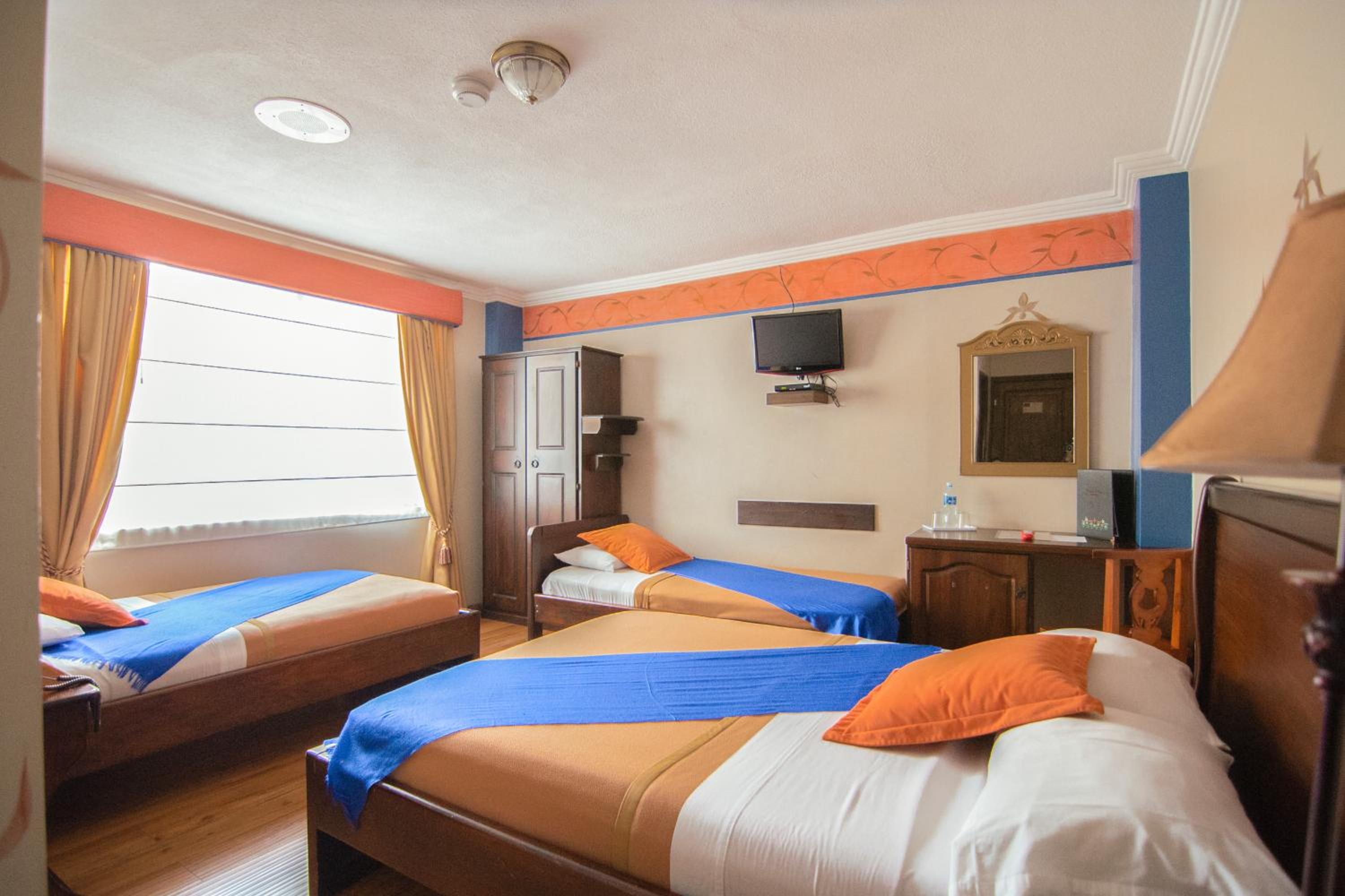 Classic Quadruple Room