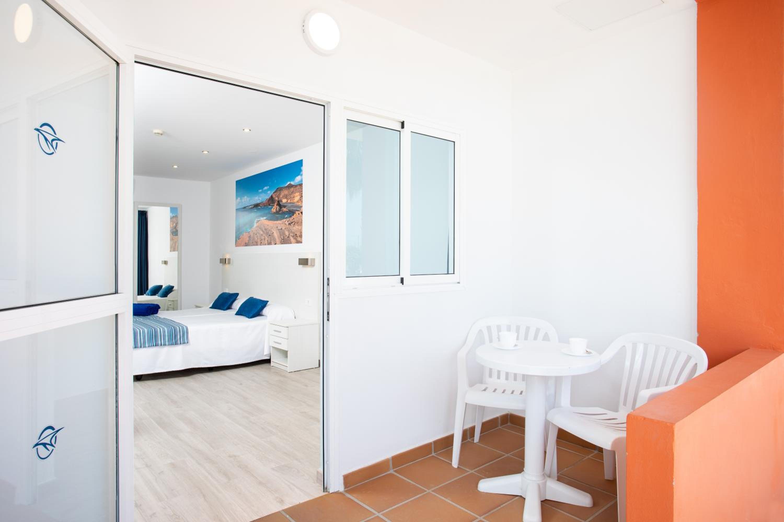 Standard Double Room (2 Adults) - Photo 6