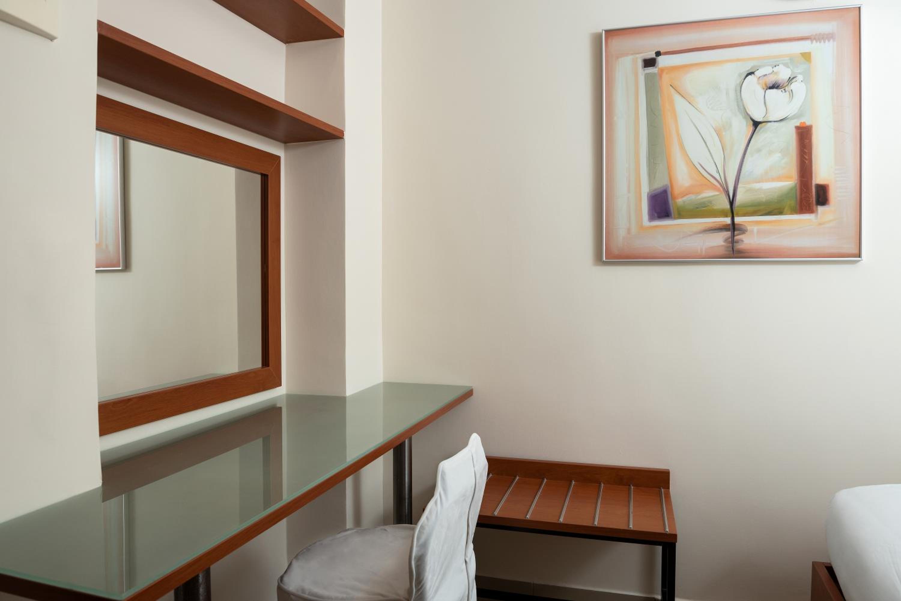 Economy Room photo 2