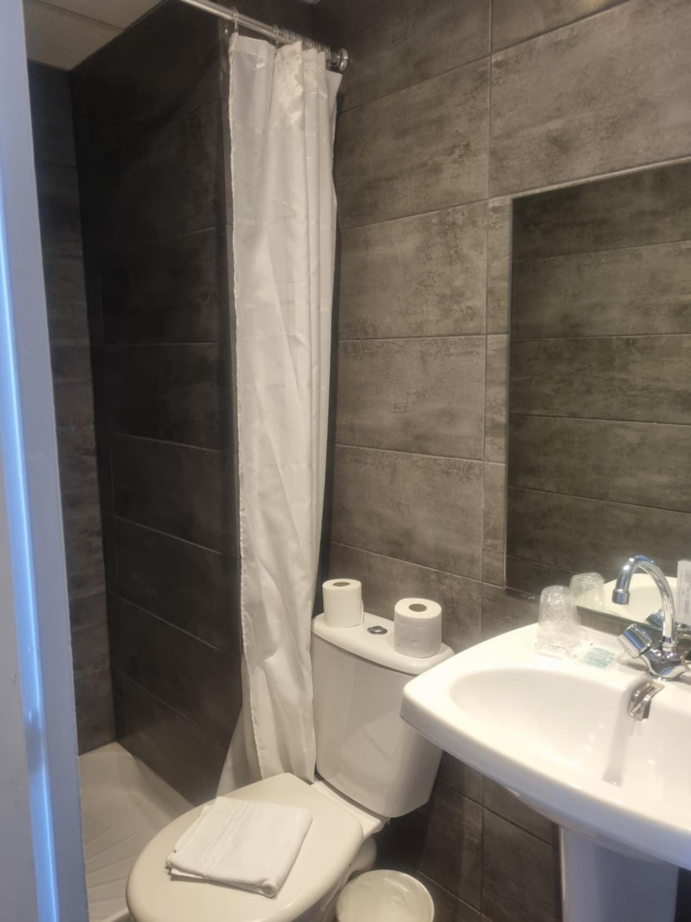 Standard Single Room photo 2