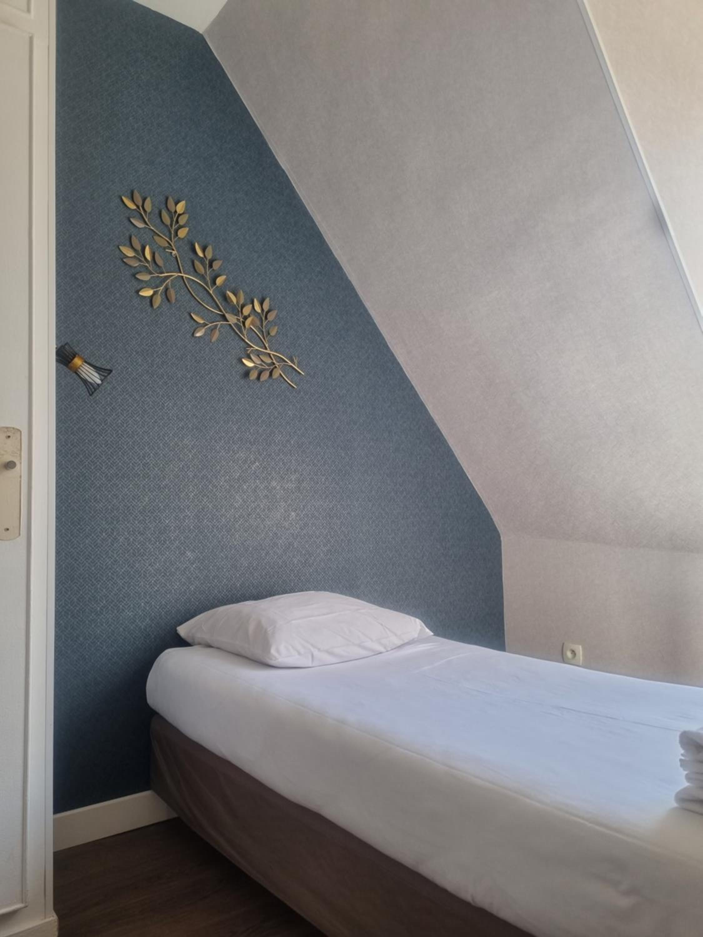 Standard Single Room photo 3