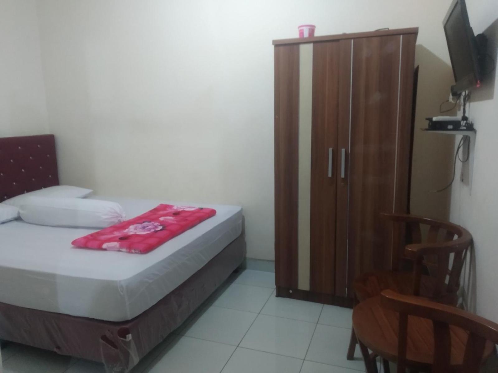 Standard Double Room - Photo 4