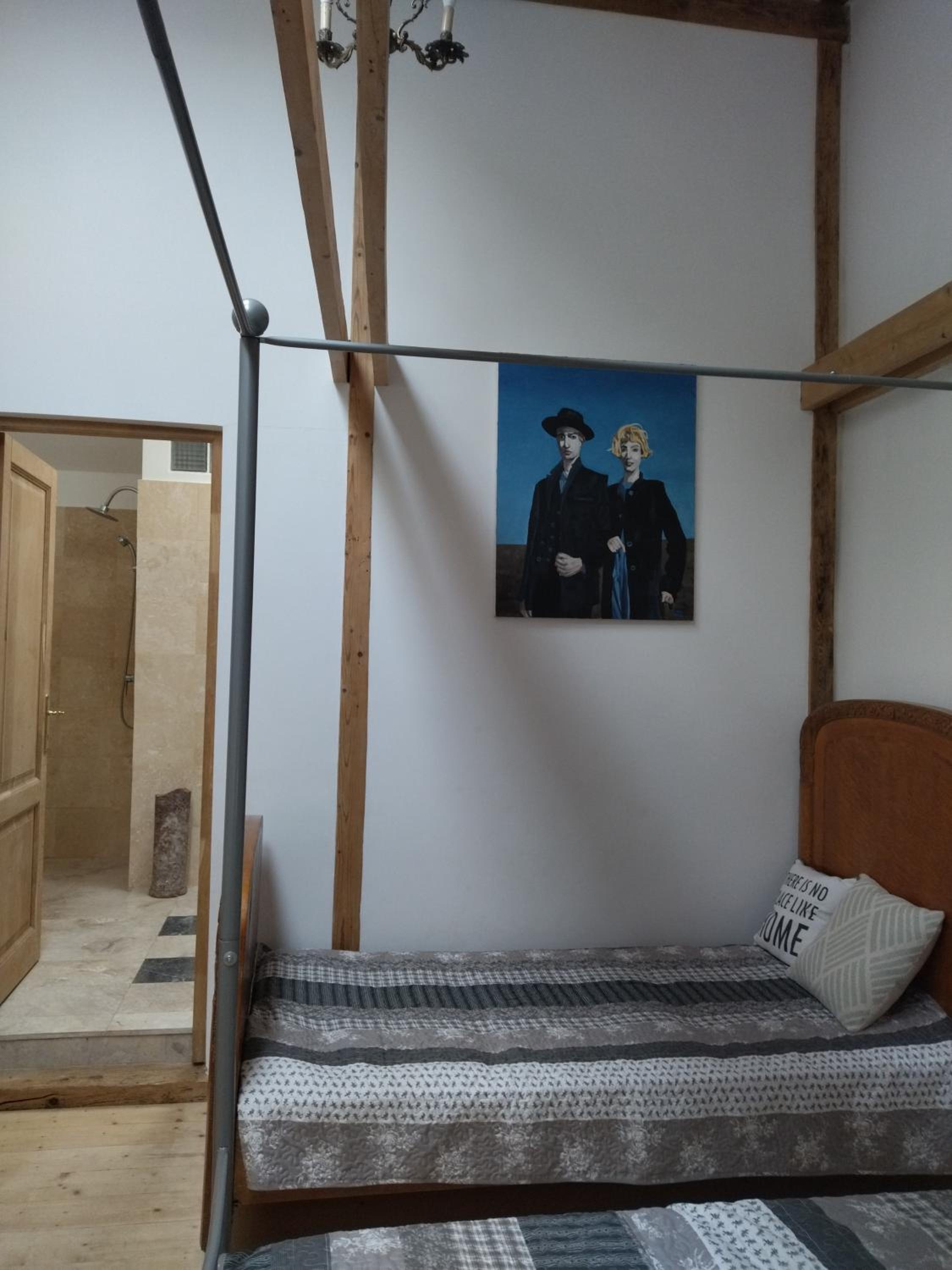 Double Room With Private Bathroom - Photo 5