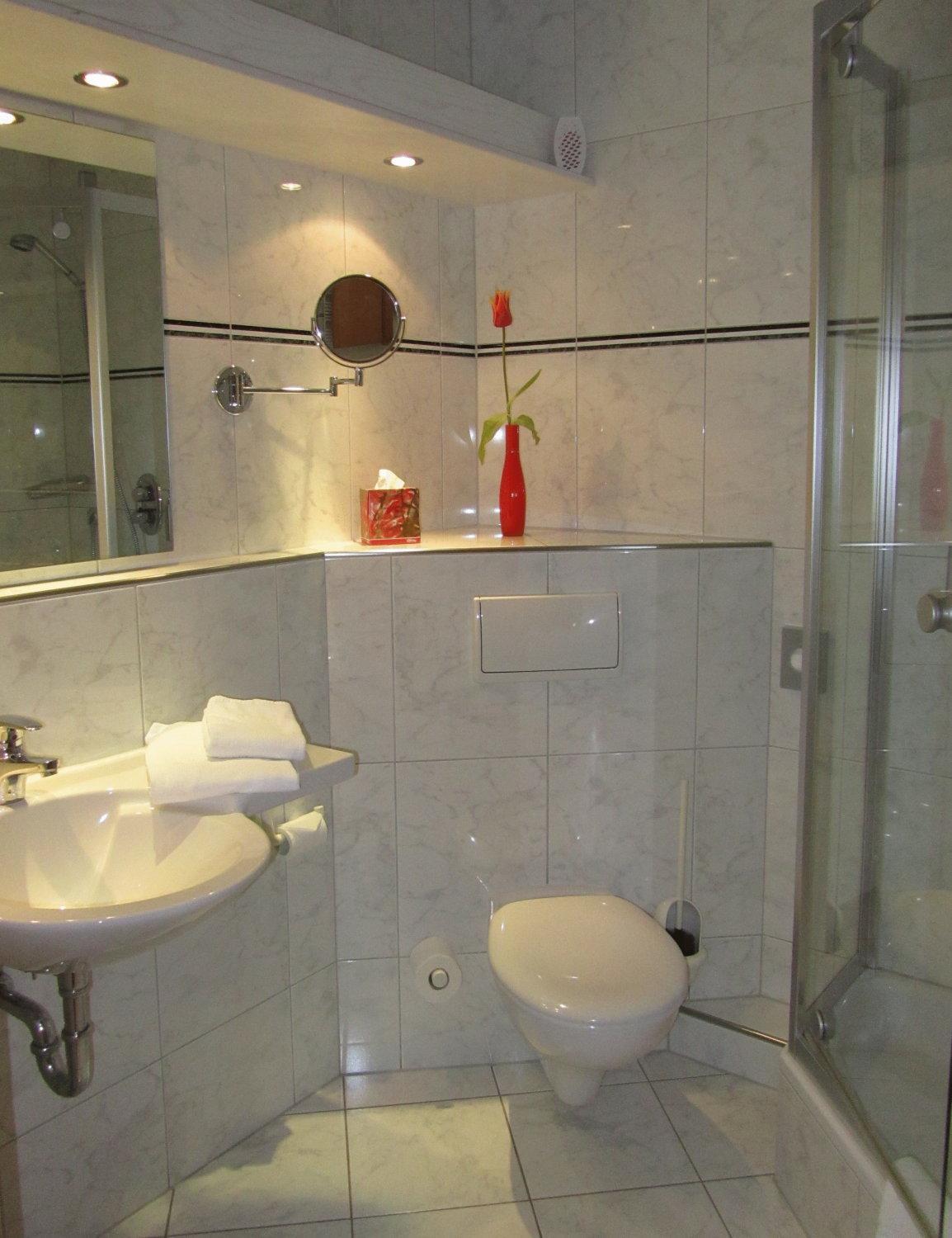 Single Room photo 2