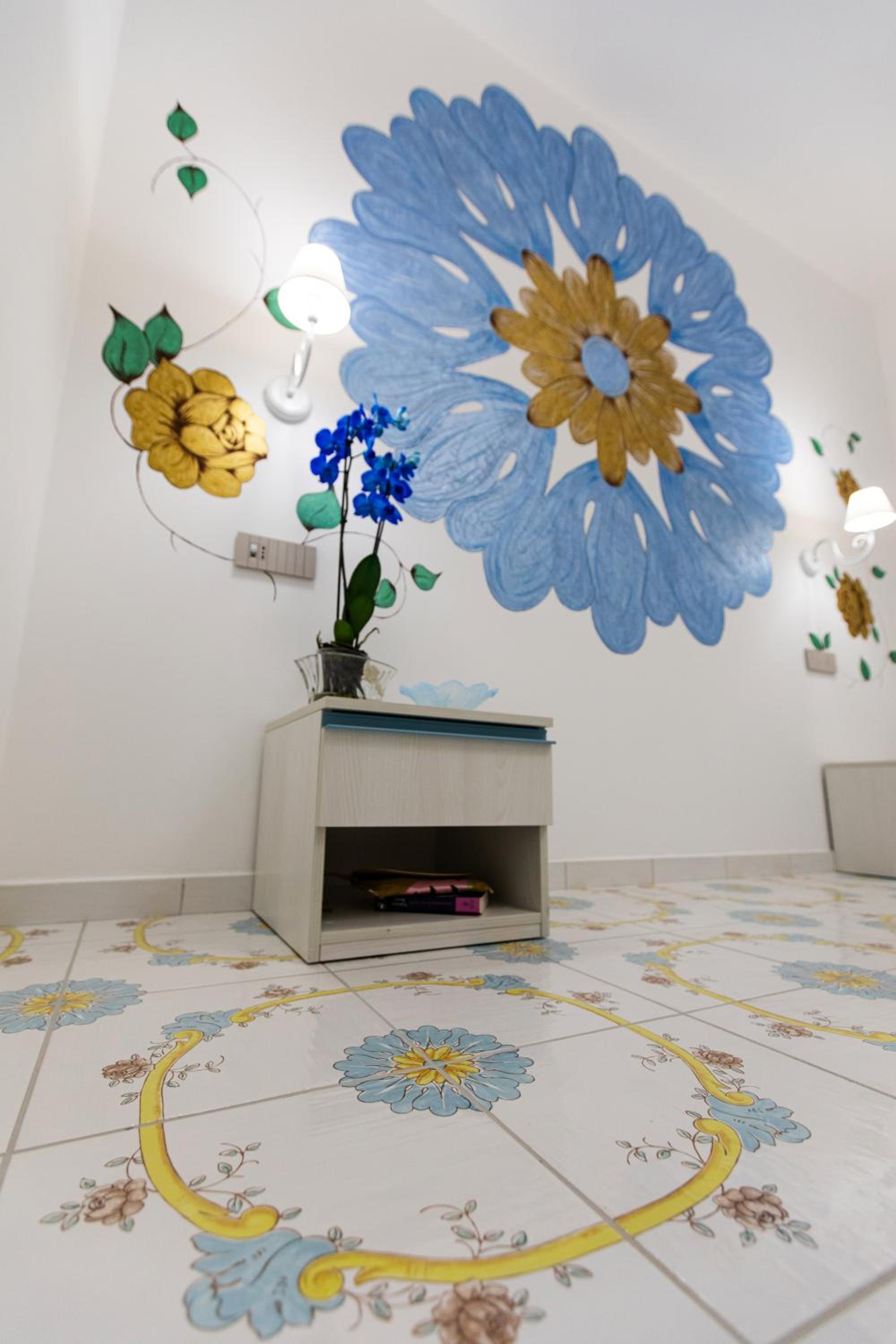 Double Room - Photo 7