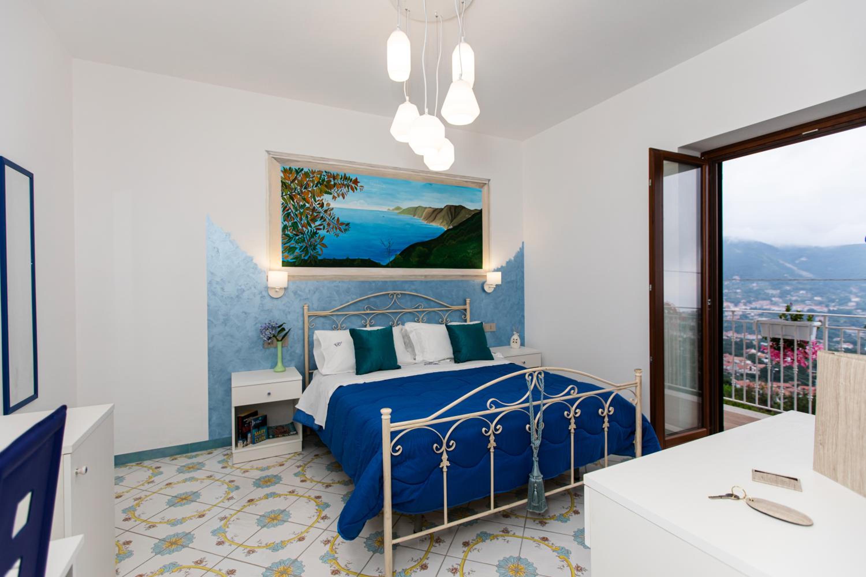 Deluxe Double Room with Balcony and Sea View - Photo 1