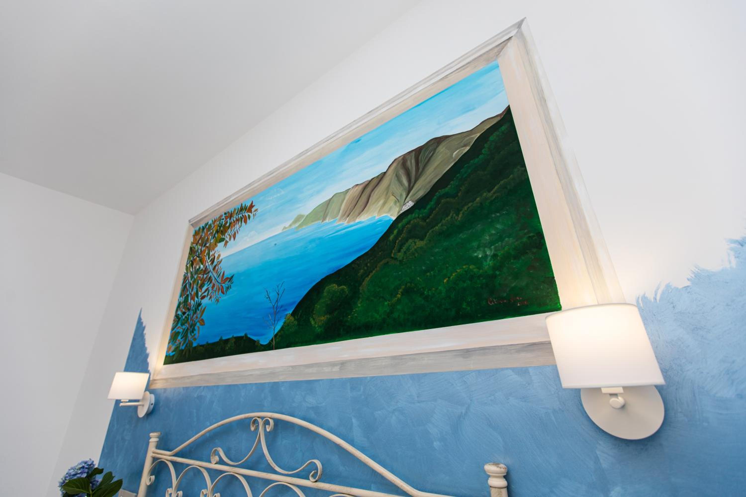 Deluxe Double Room with Balcony and Sea View - Photo 36