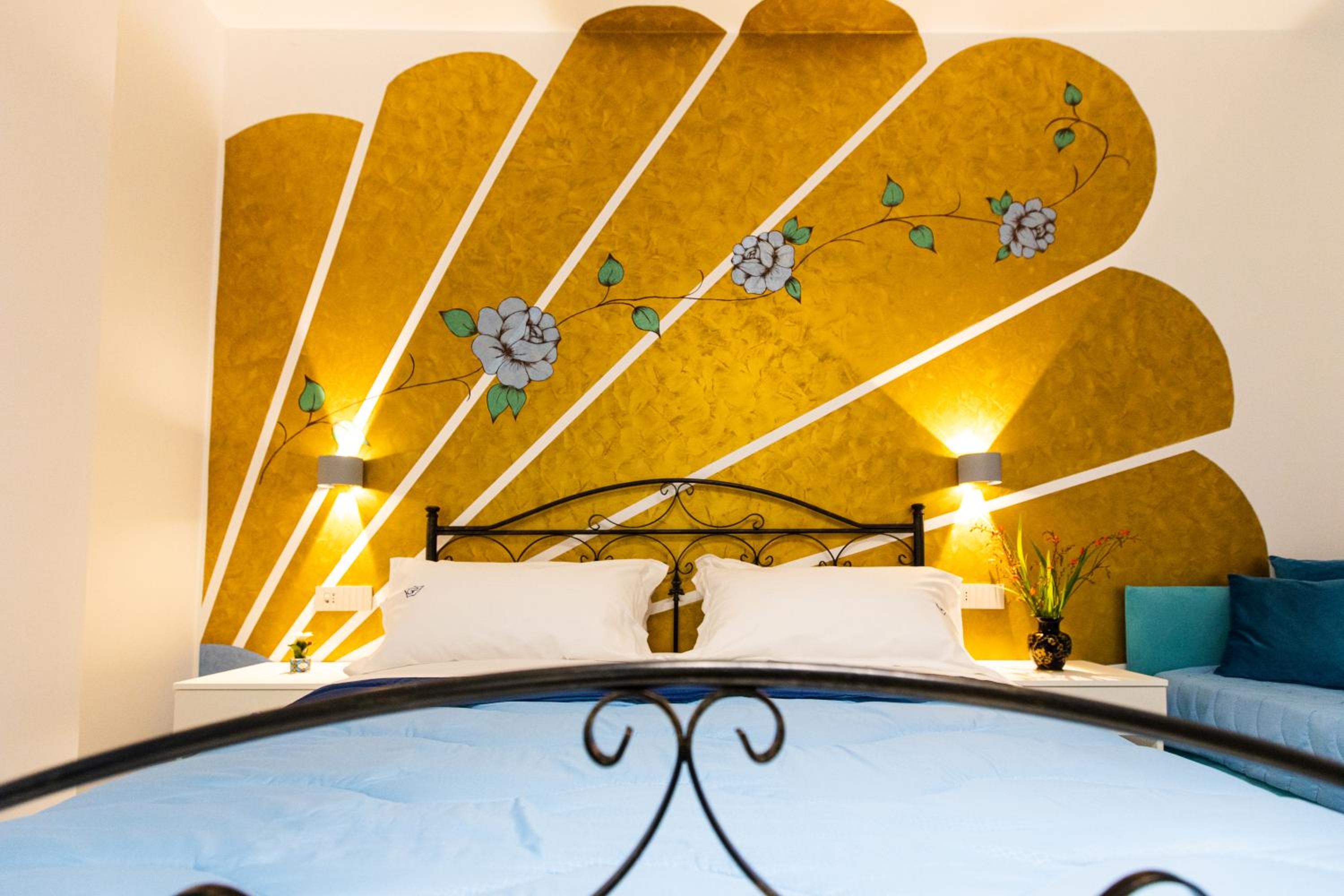 Double Room - Photo 1