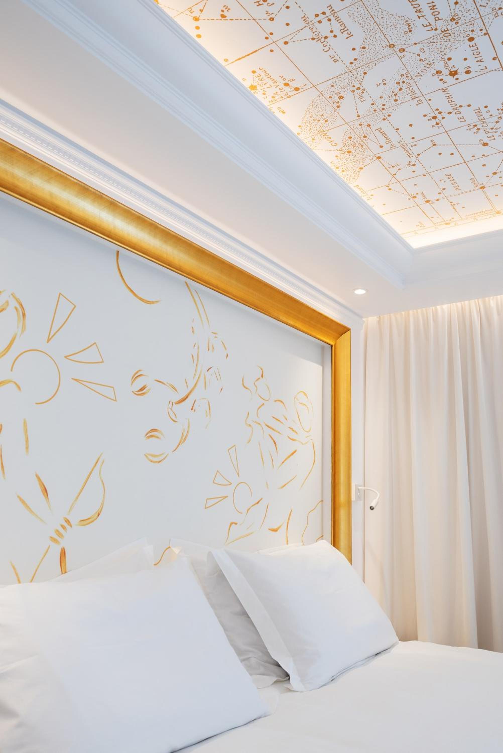 Deluxe Room photo 1