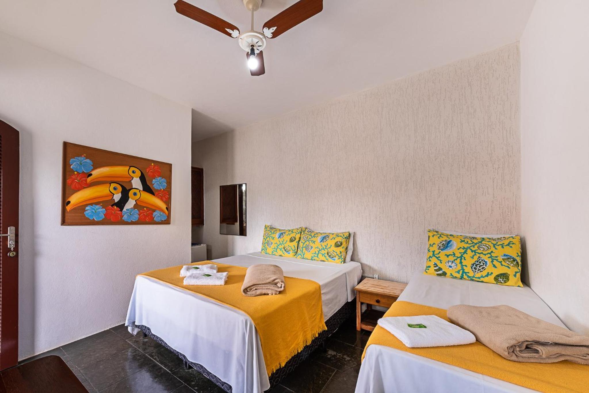 Economy Triple Room photo 1