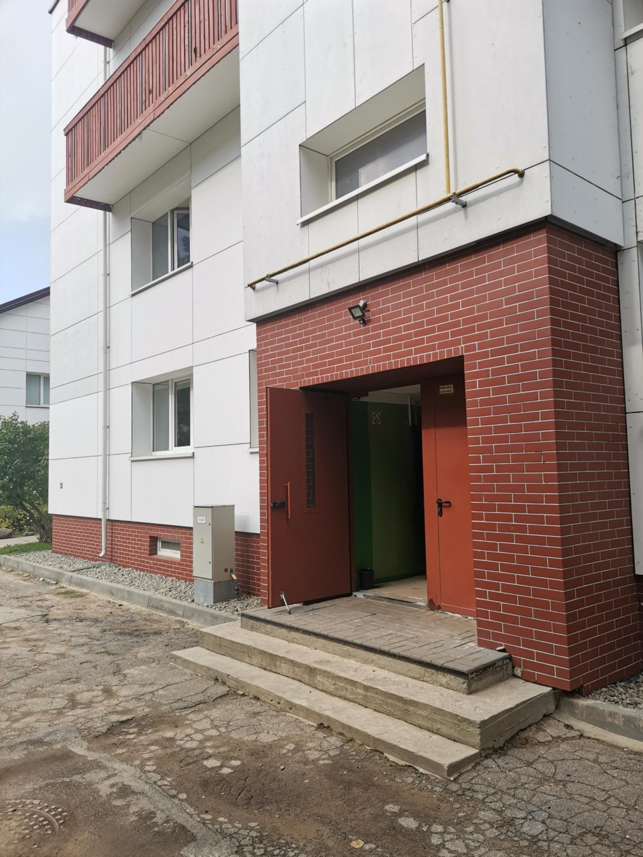 One-Bedroom Apartment - Photo 19
