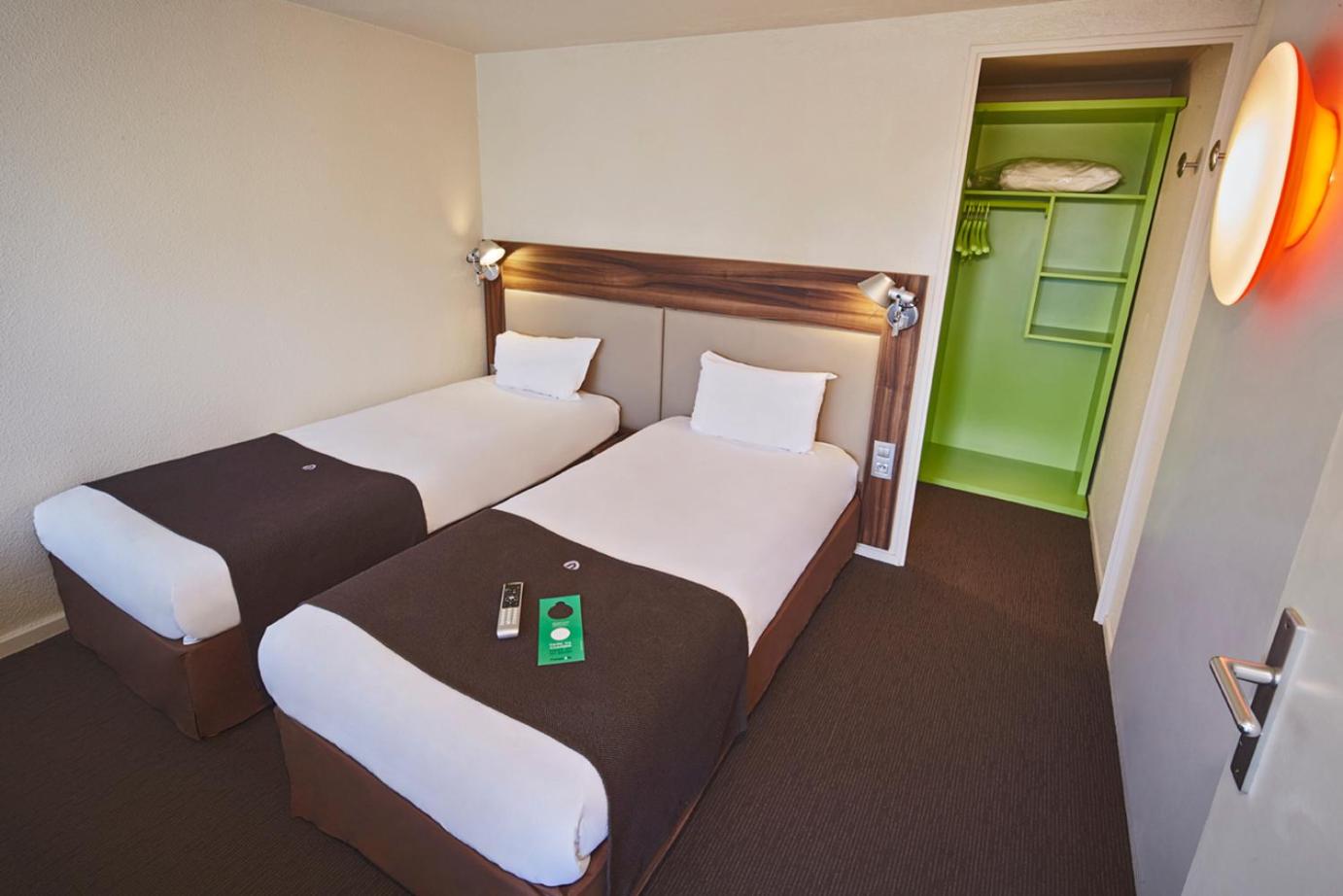Twin Room - Photo 4