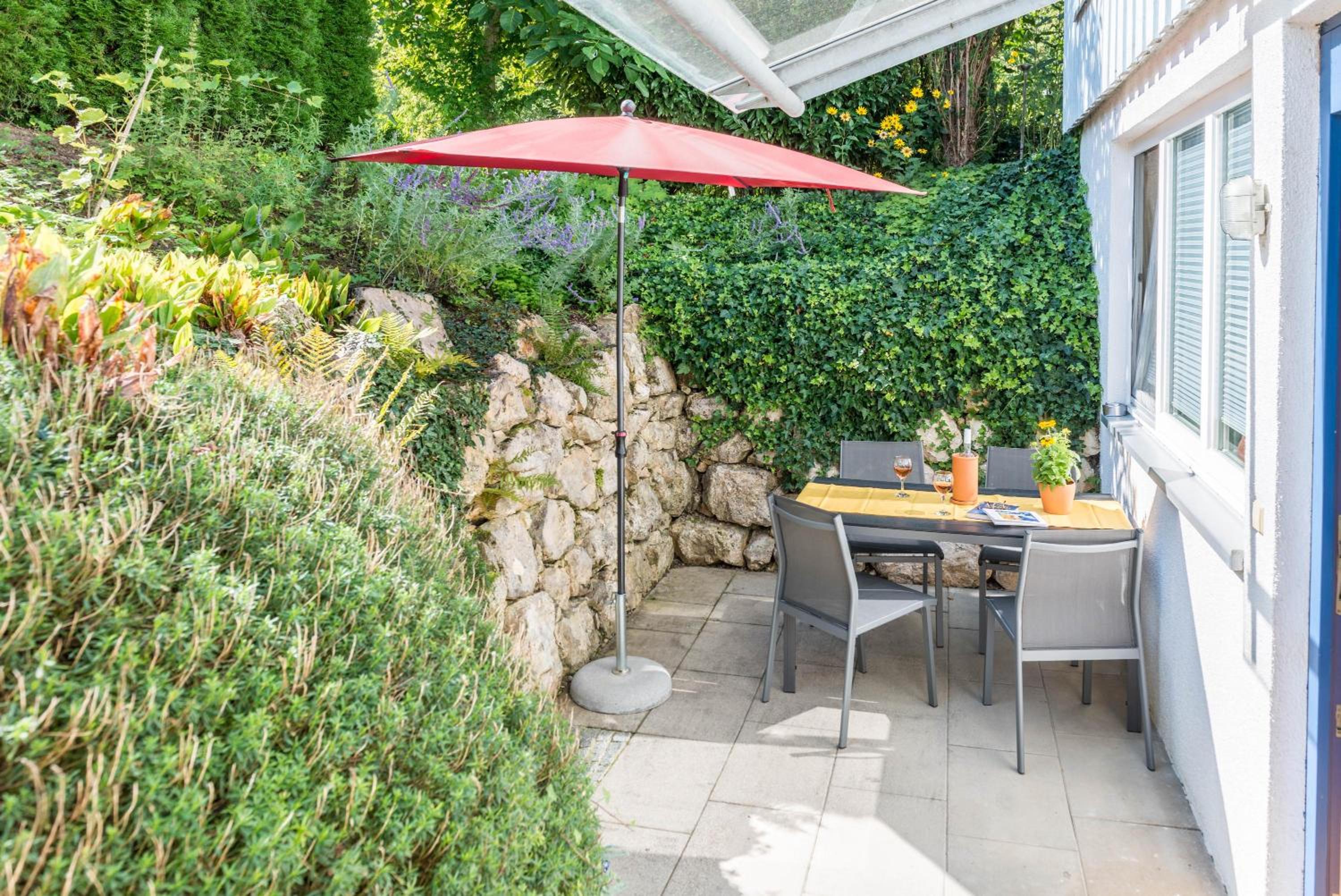 Studio with Terrace photo 2