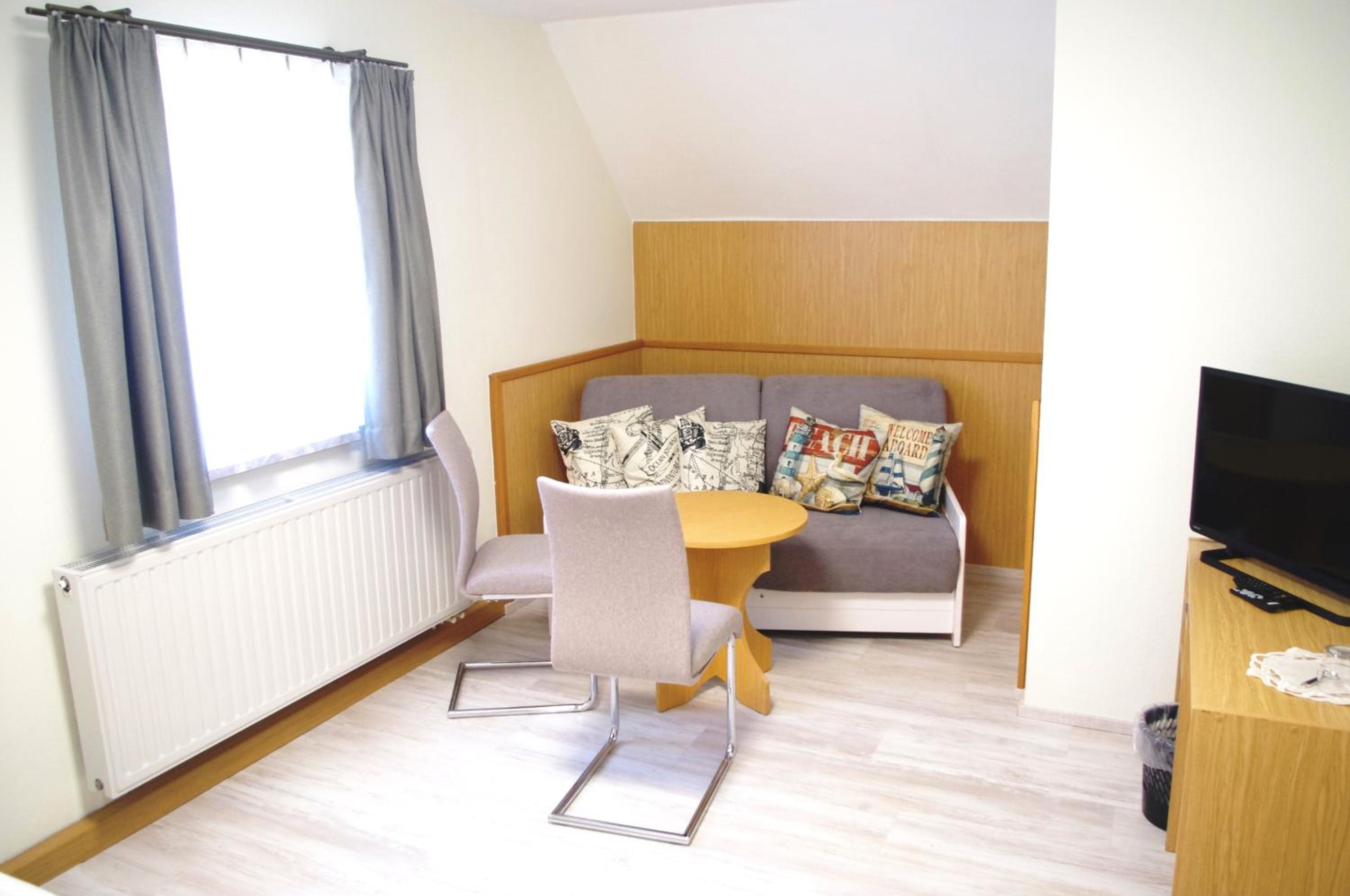 Standard Double Room - Photo 5