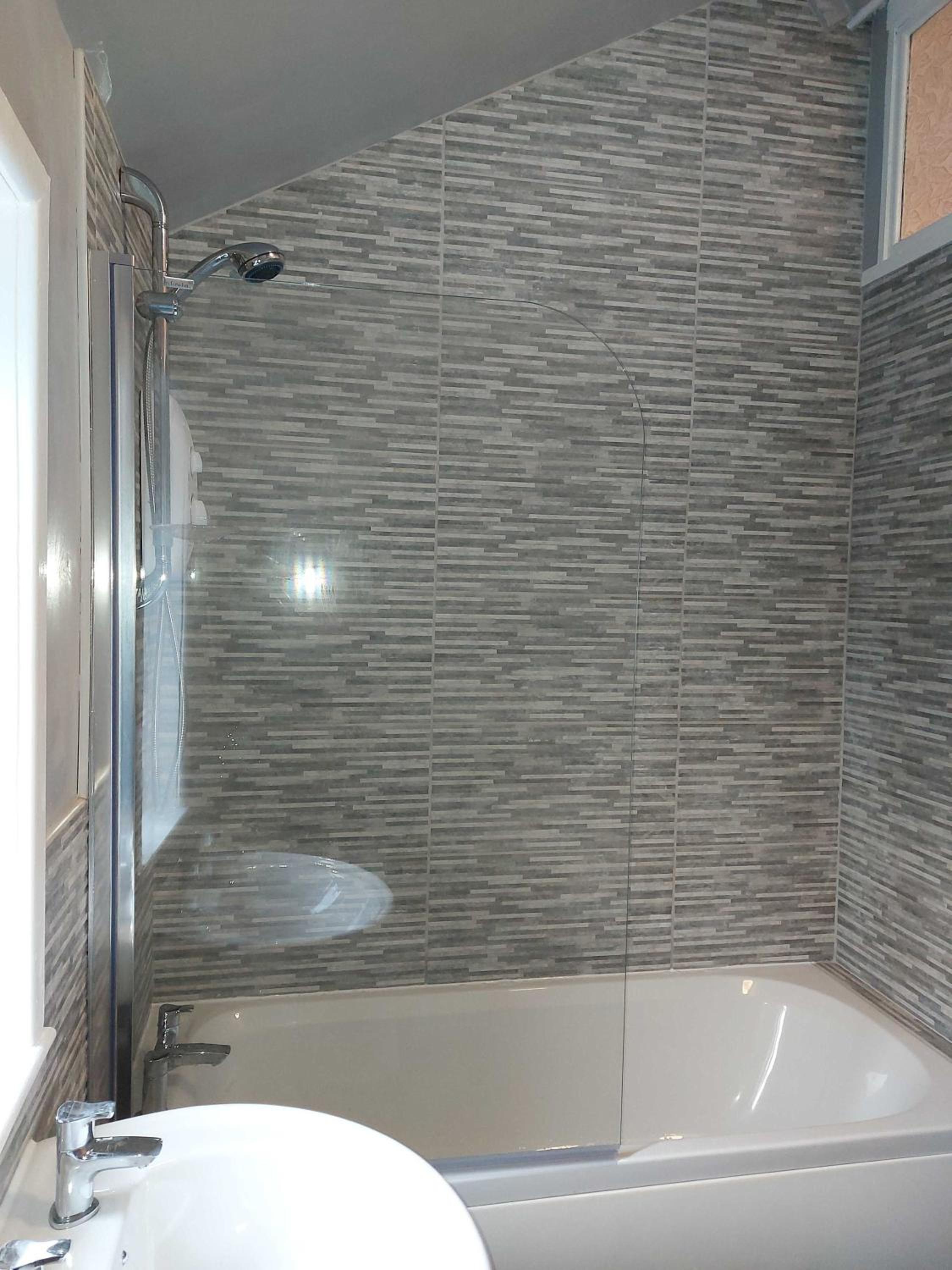 Two-Bedroom Apartment - Photo 2