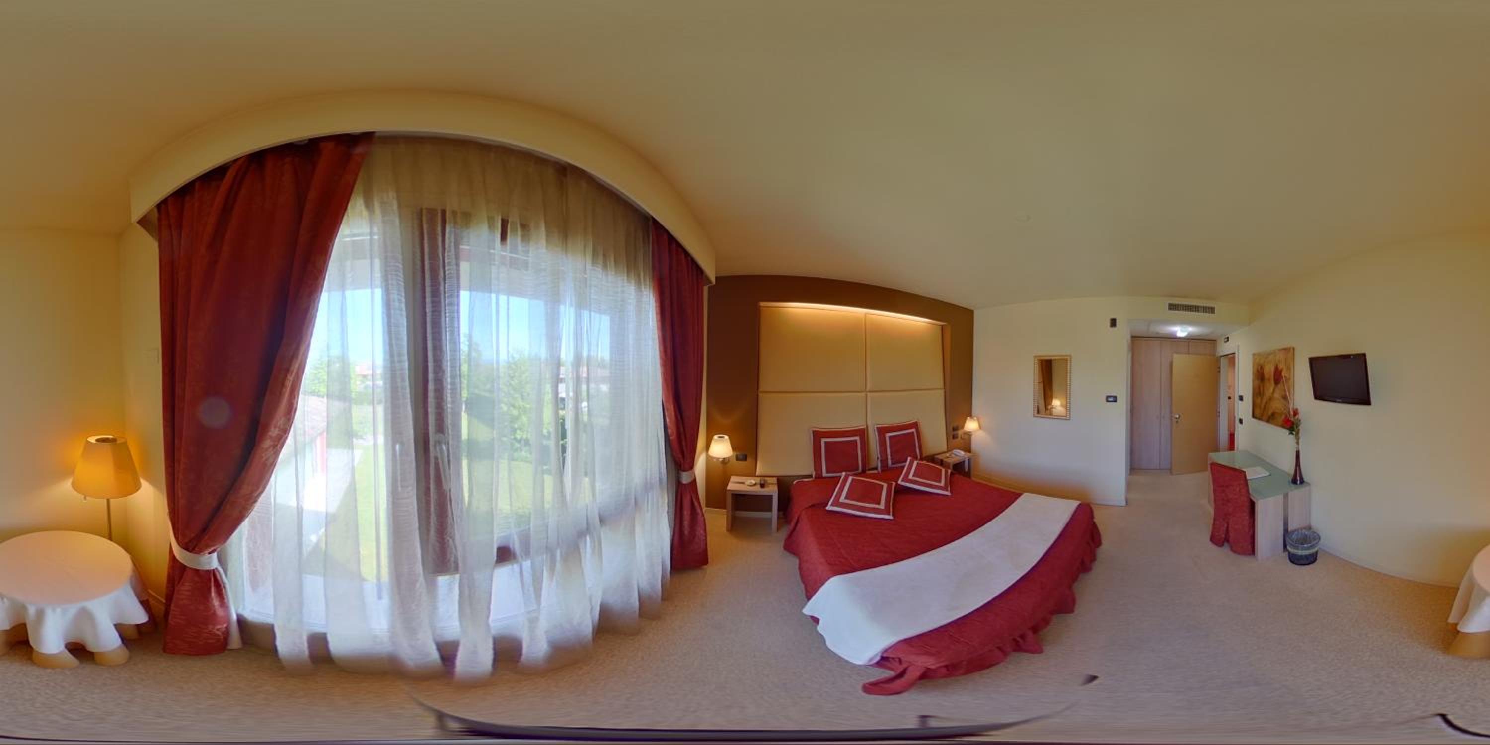 Standard Double Room photo 2