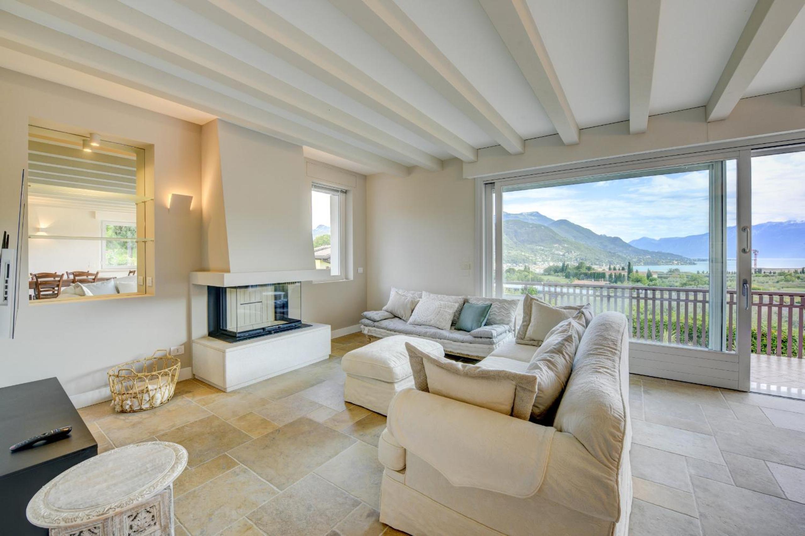 Superior Villa
