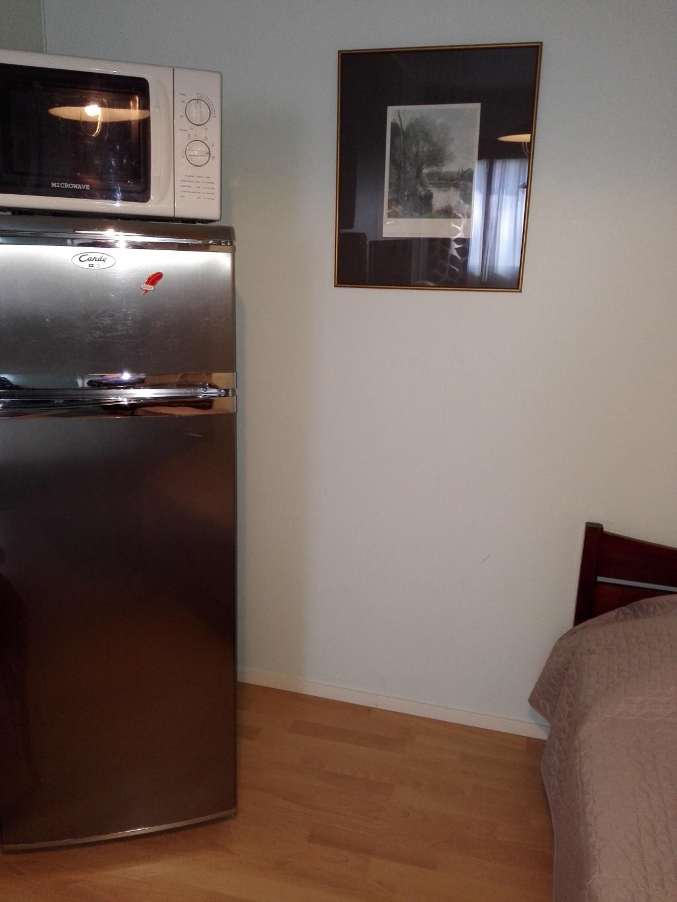 Family Room with Bathroom - Photo 5
