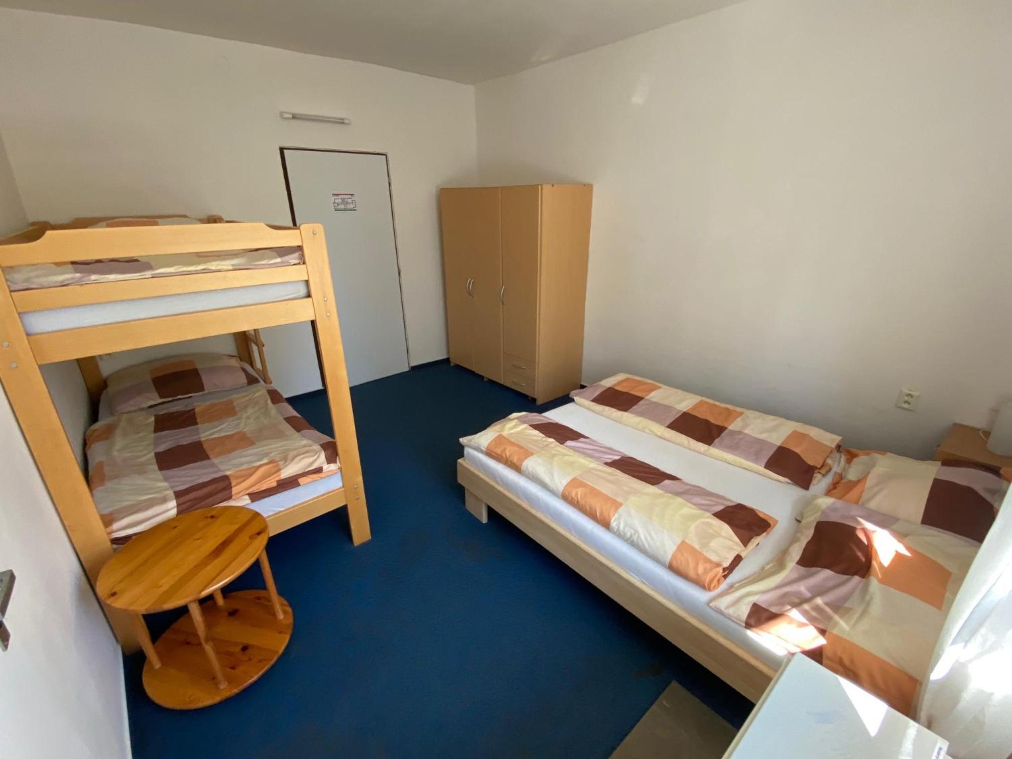 Standard Quadruple Room - Photo 3