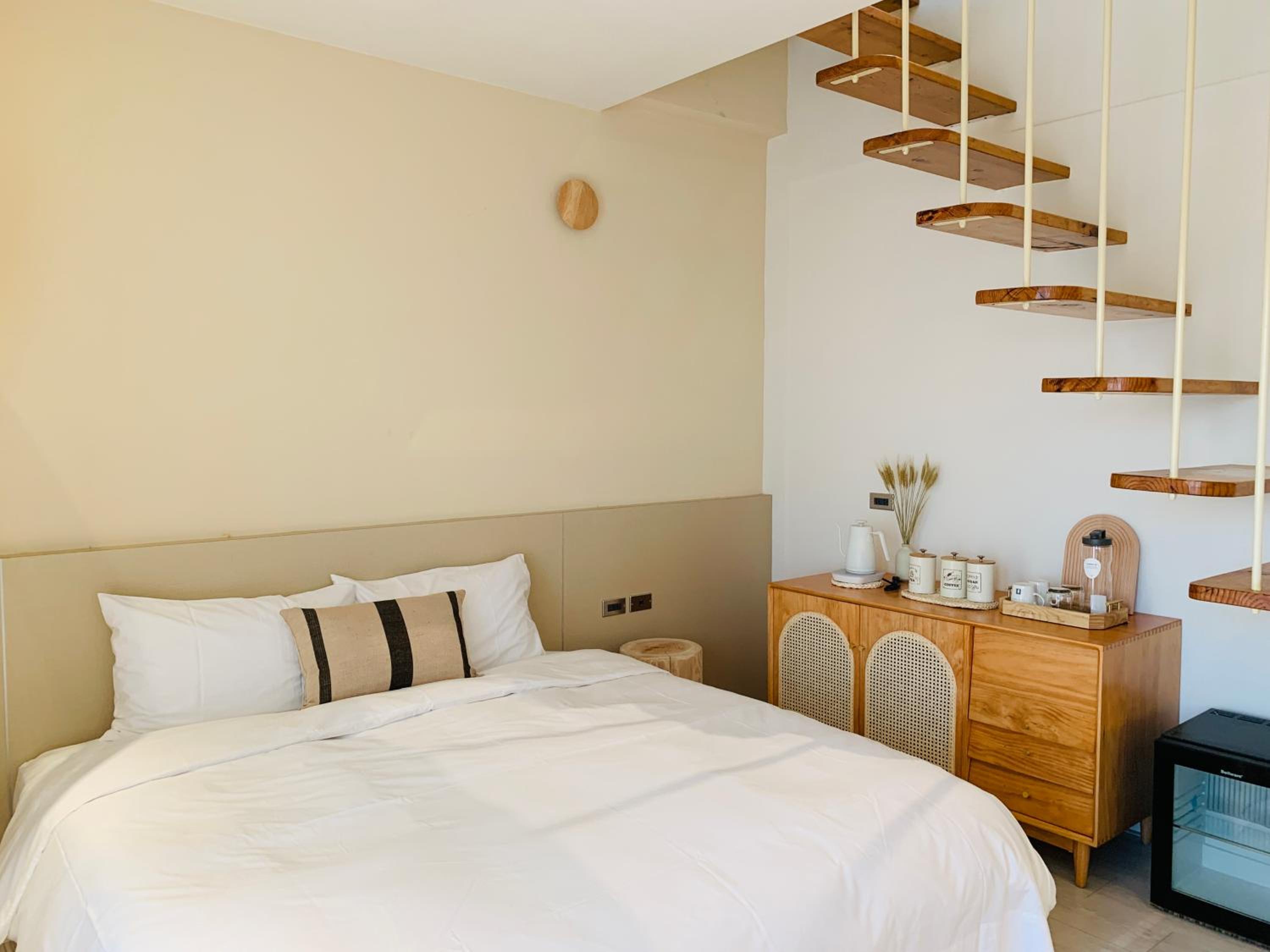 Queen Room with Balcony