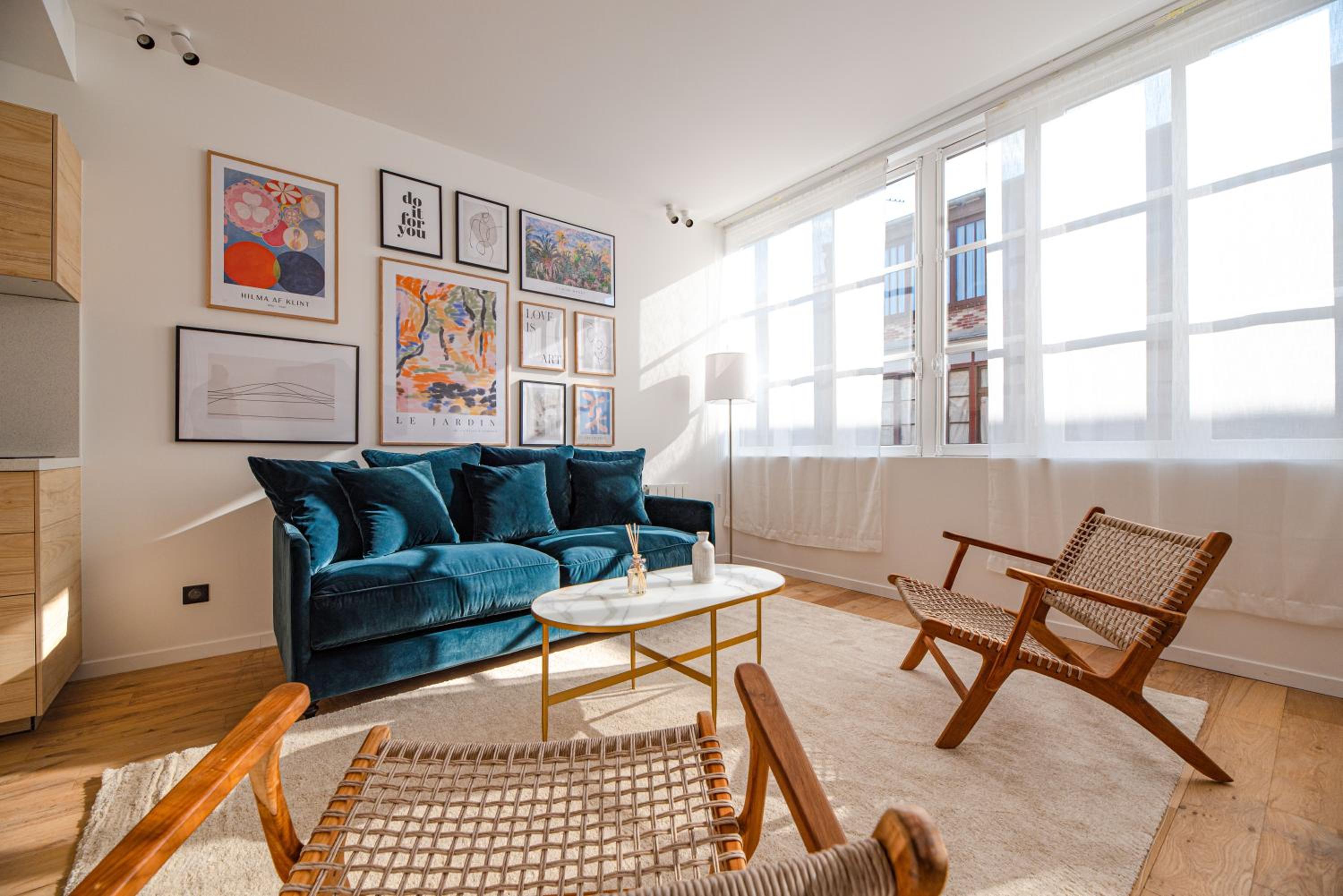 Deluxe Apartment photo 2