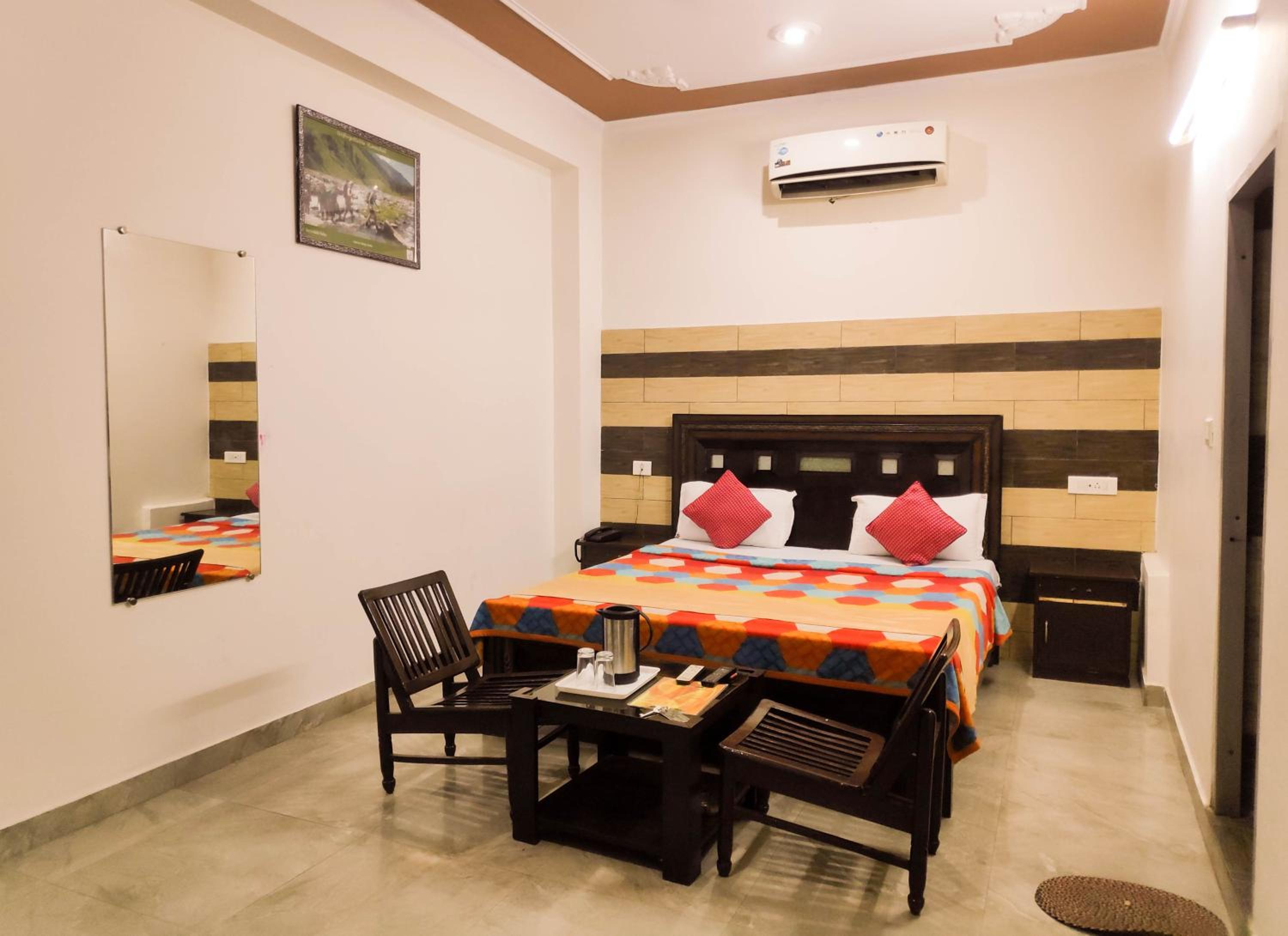 Deluxe Double or Twin Room - Photo 7