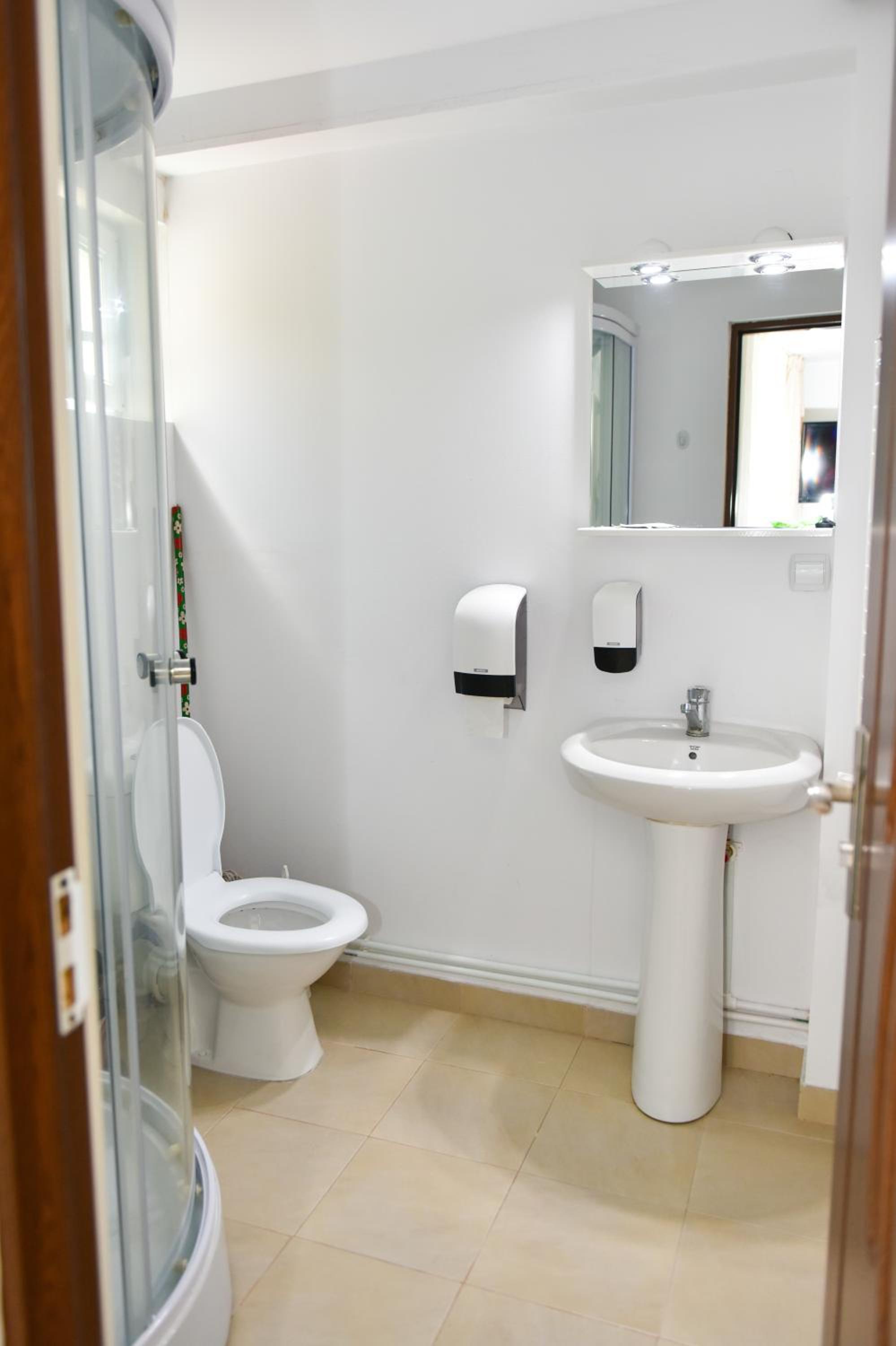 Triple Room with Terrace - Photo 11