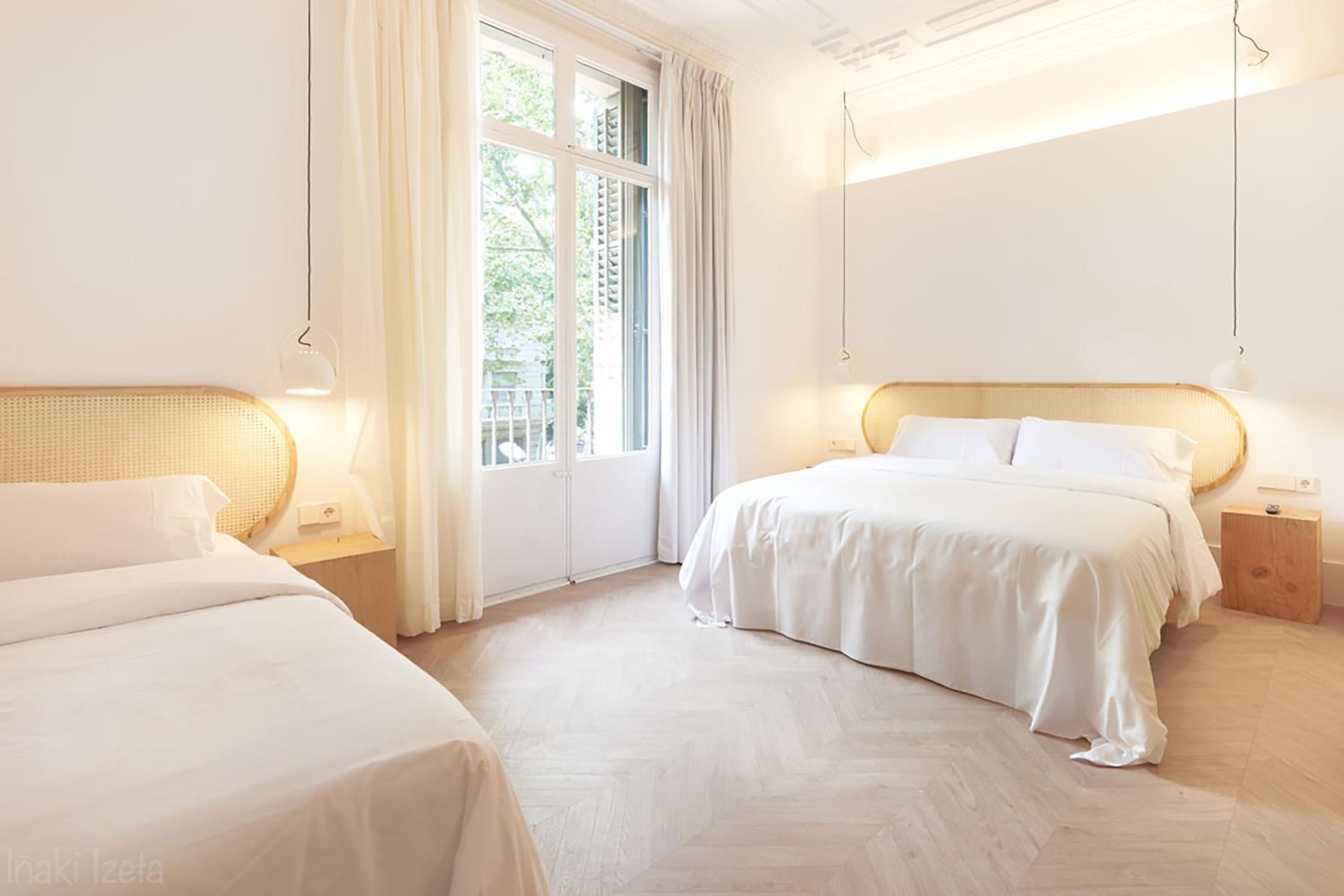 Deluxe Double Room with Extra Bed photo 3