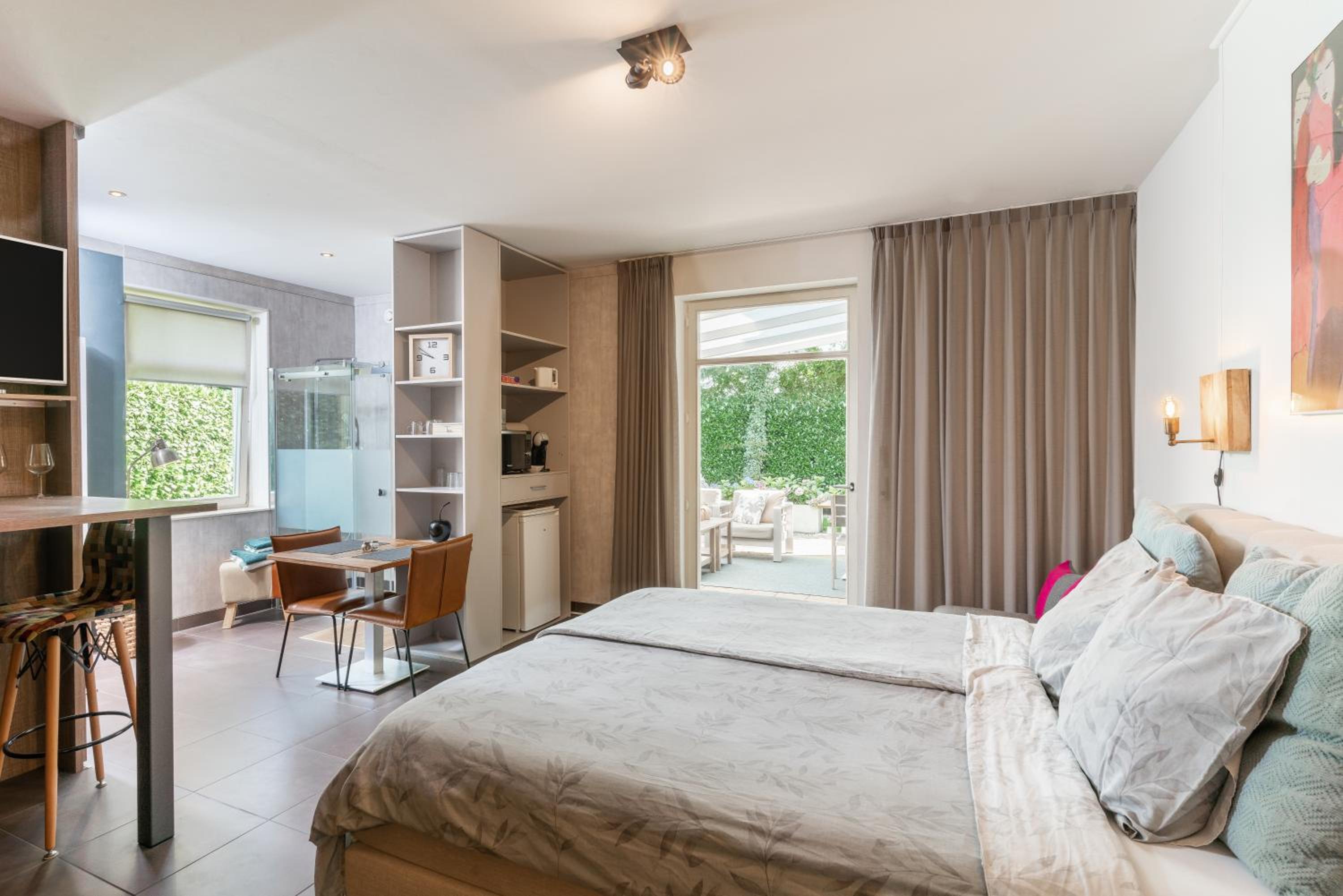 Garden Suite - Photo 5