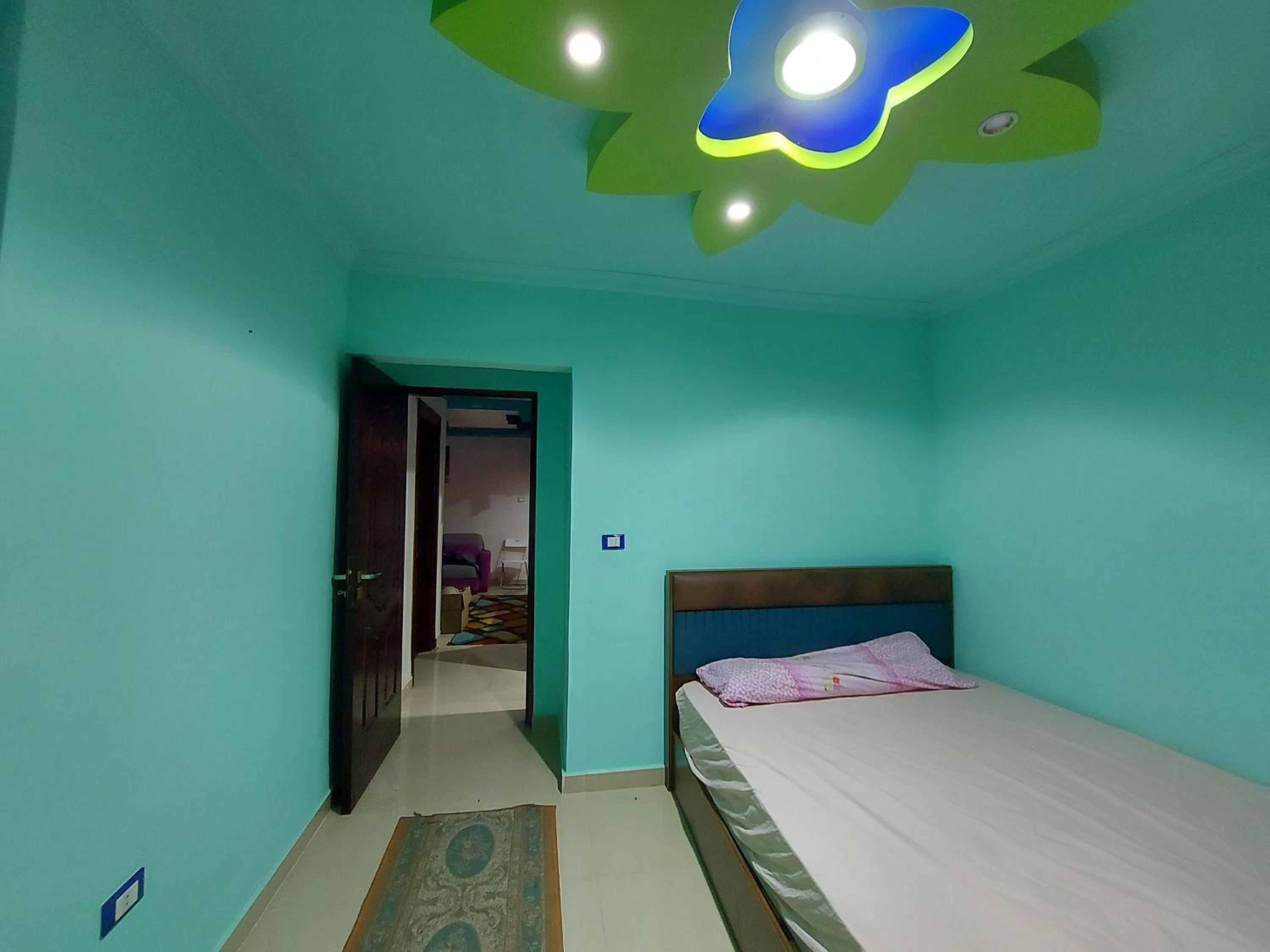 Two-Bedroom Apartment - Photo 8