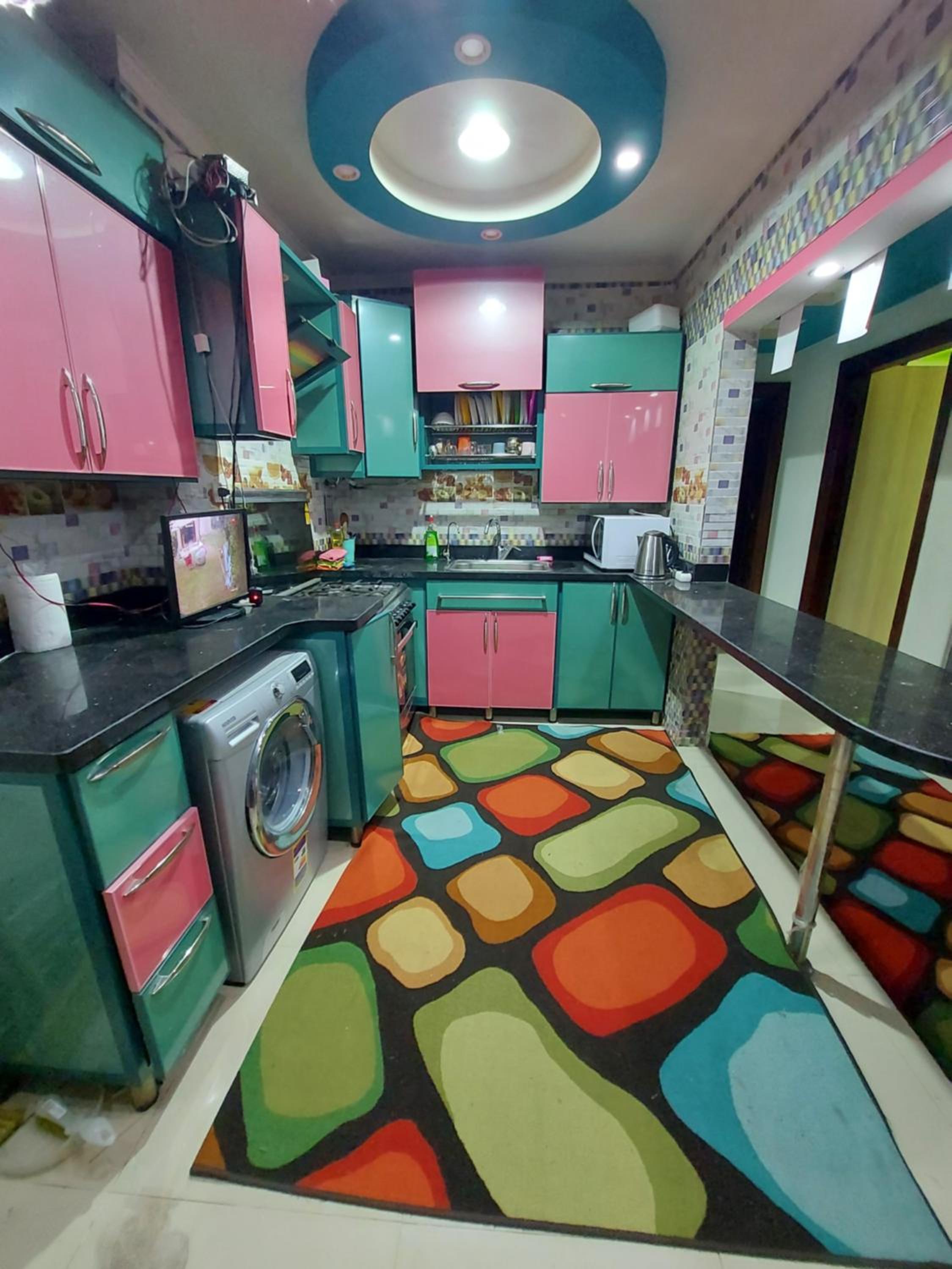 Two-Bedroom Apartment - Photo 10