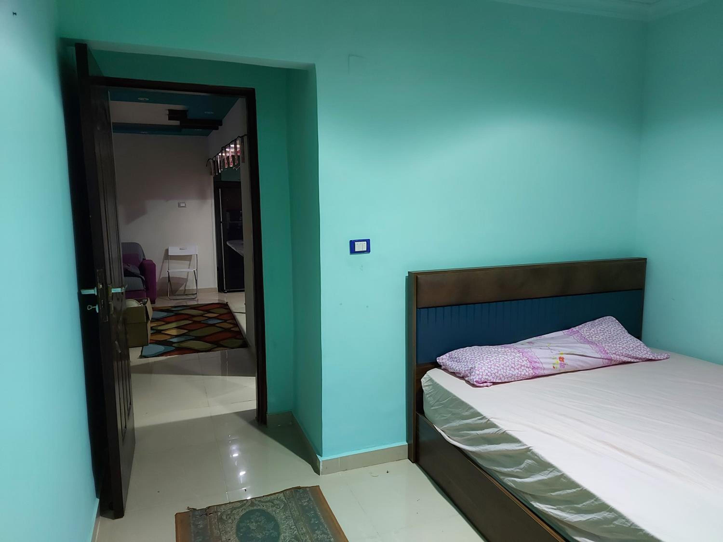 Two-Bedroom Apartment - Photo 11