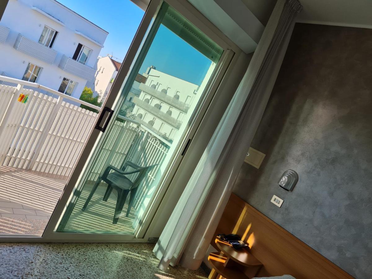 Single Room with Balcony