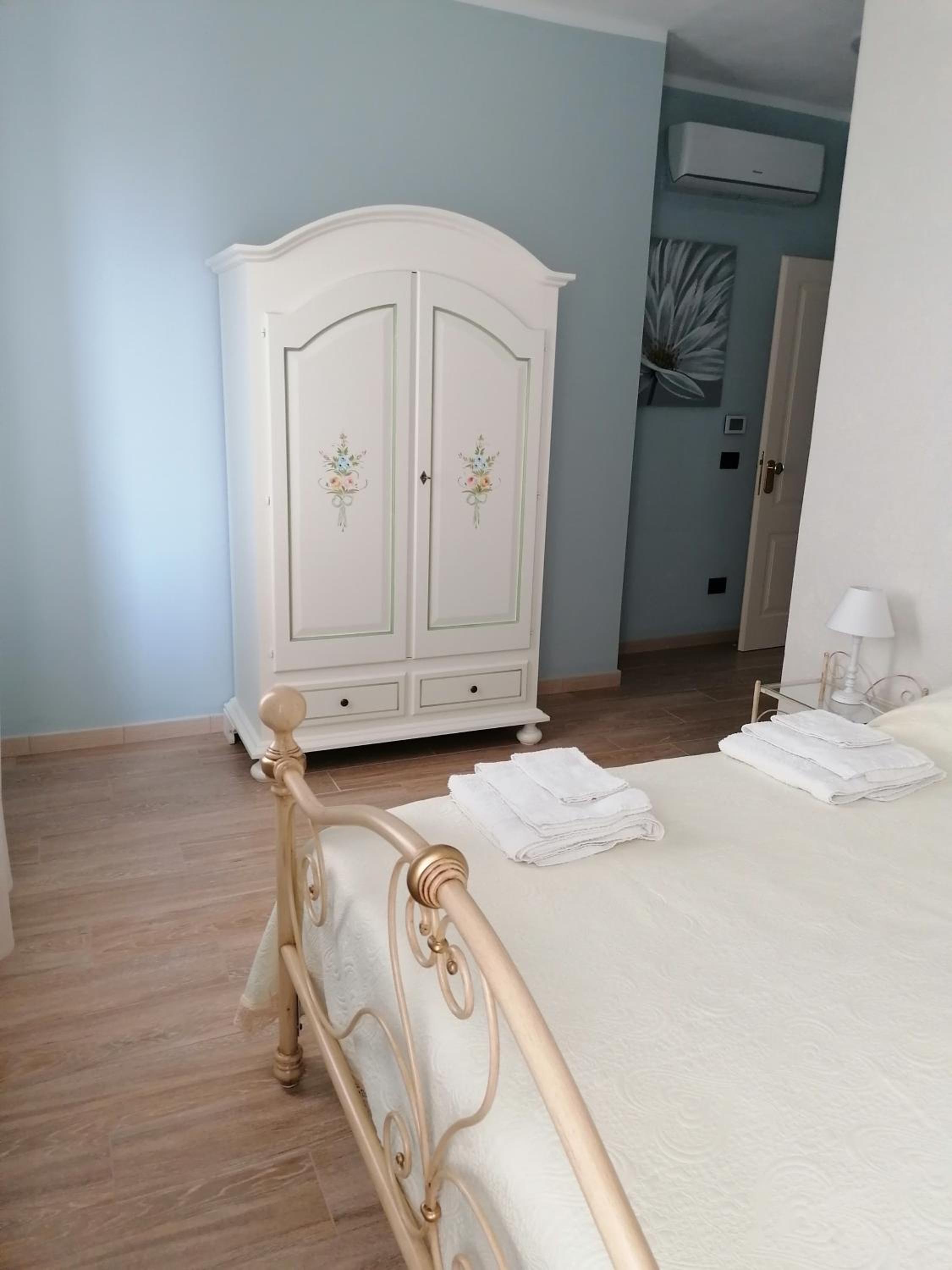 Superior Double Room - Photo 9