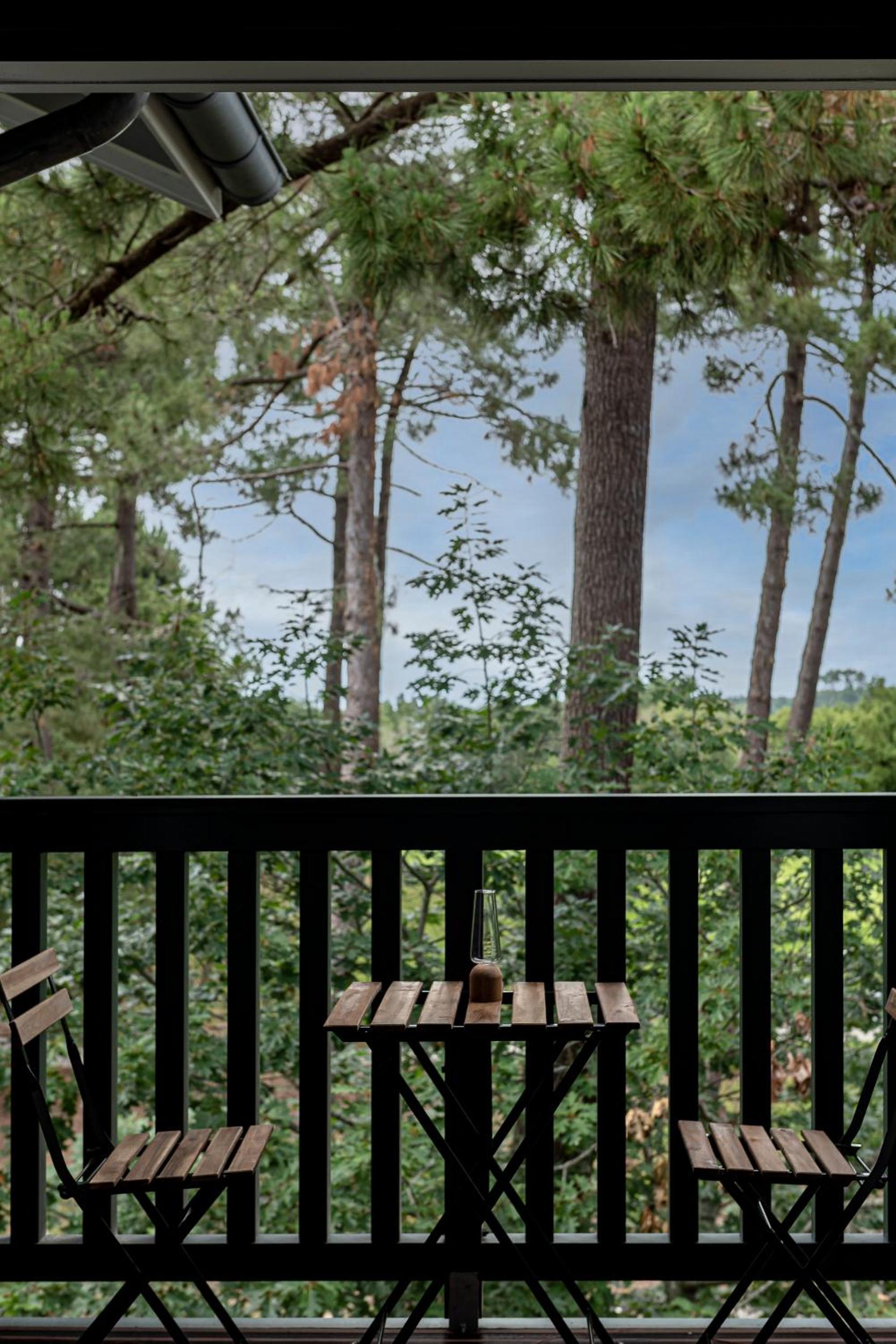 Double Room with Balcony - Photo 2