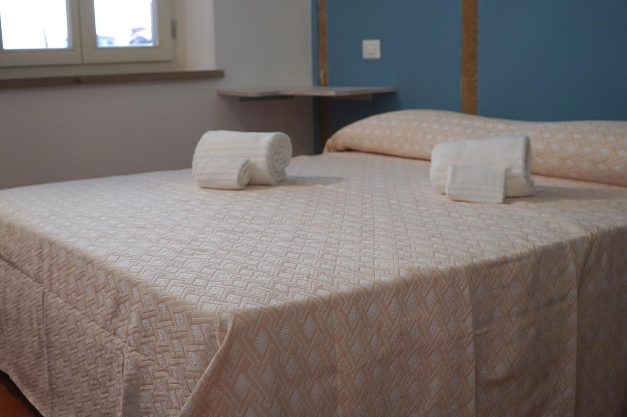 Triple Room with Private Bathroom - Photo 1