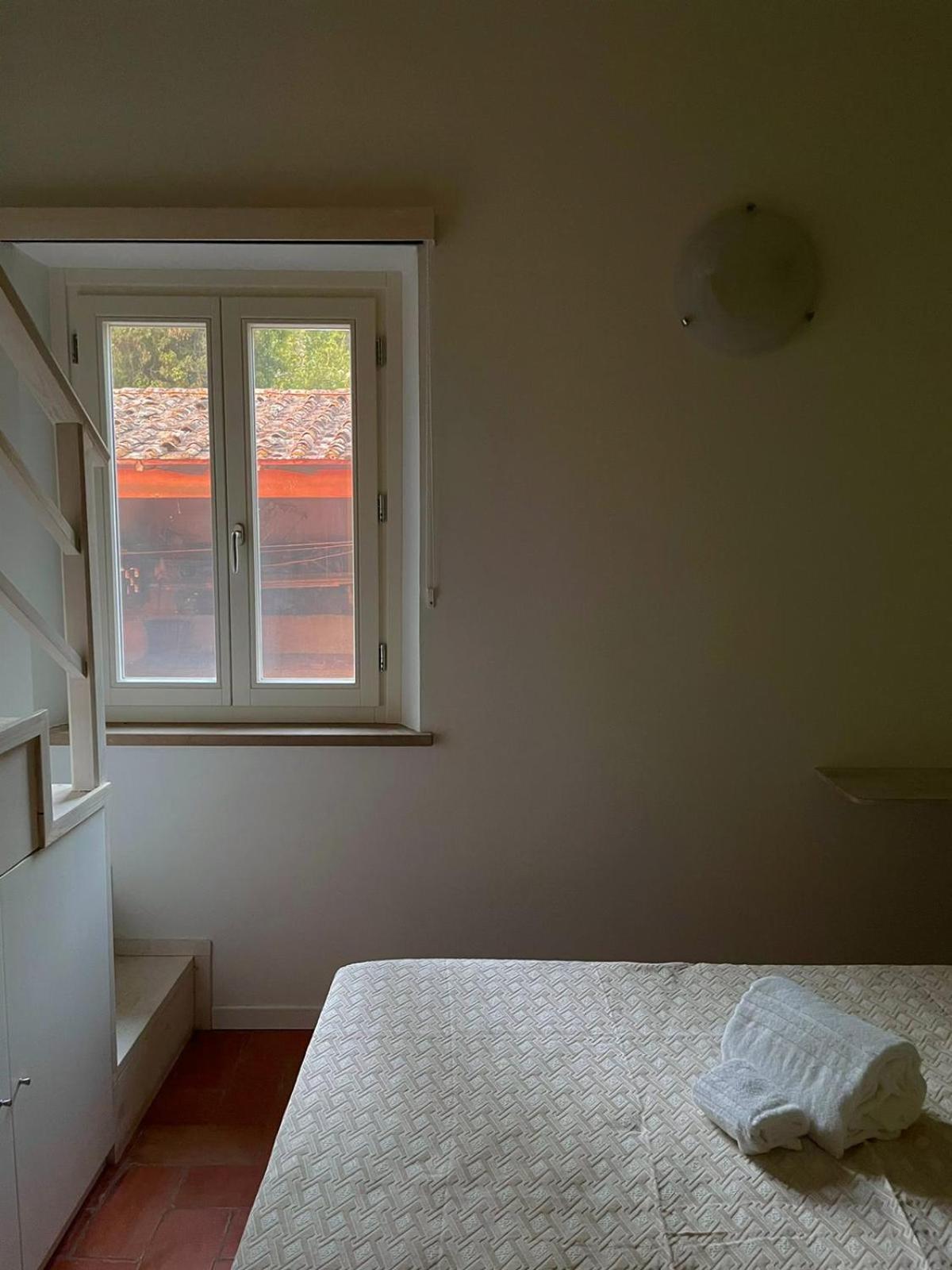 Triple Room with Private Bathroom photo 2