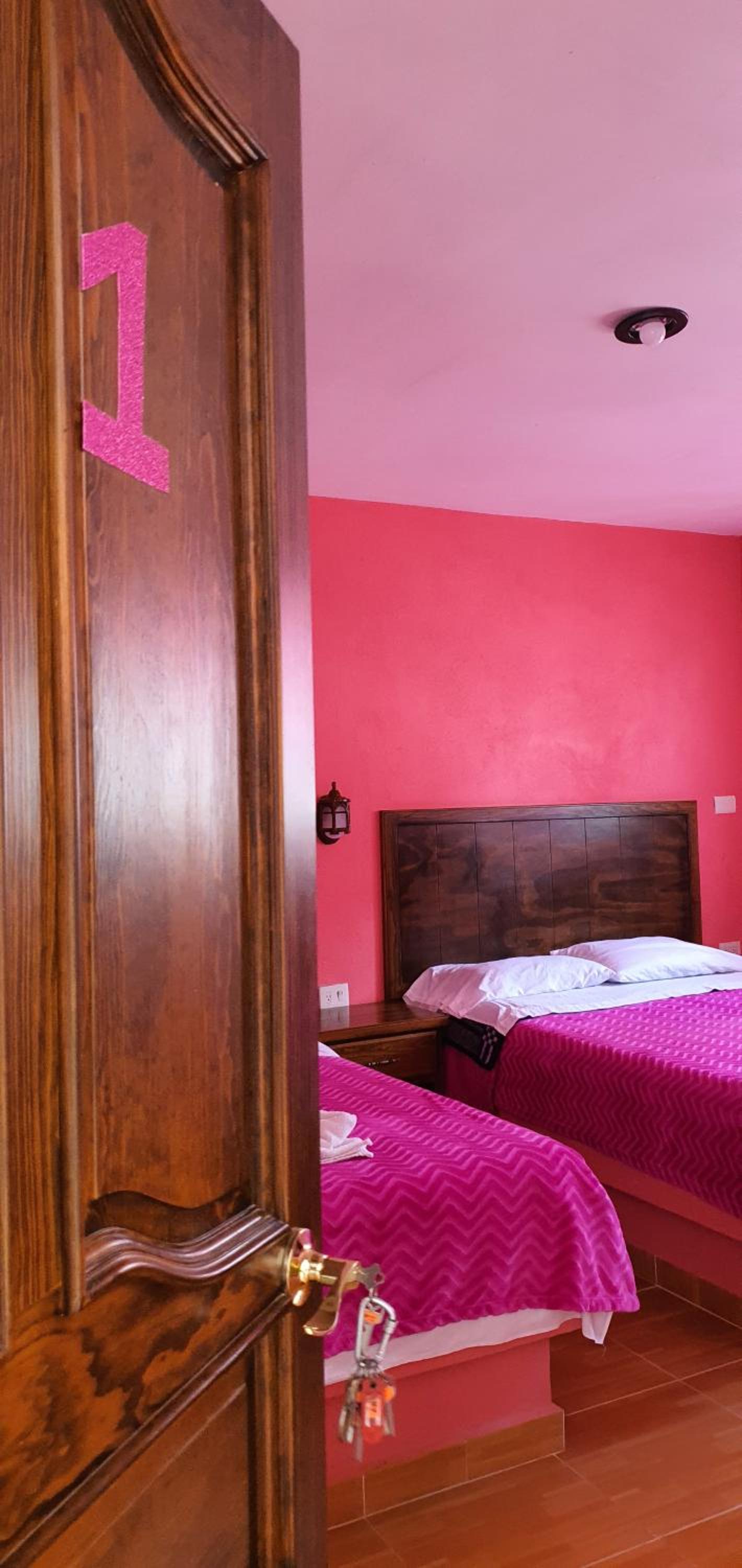Economy Triple Room with Shared Bathroom photo 1