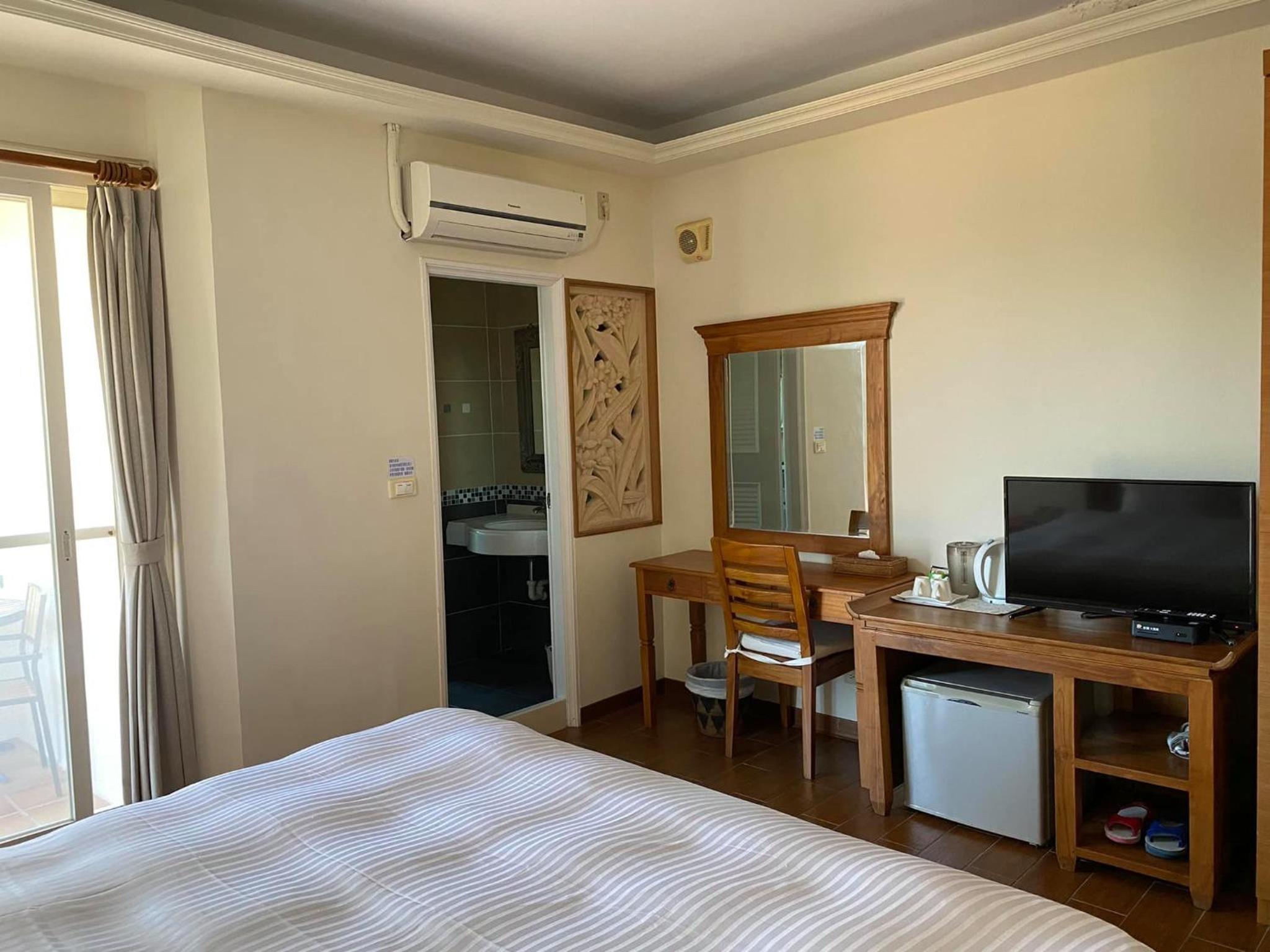 Small Double Room photo 2