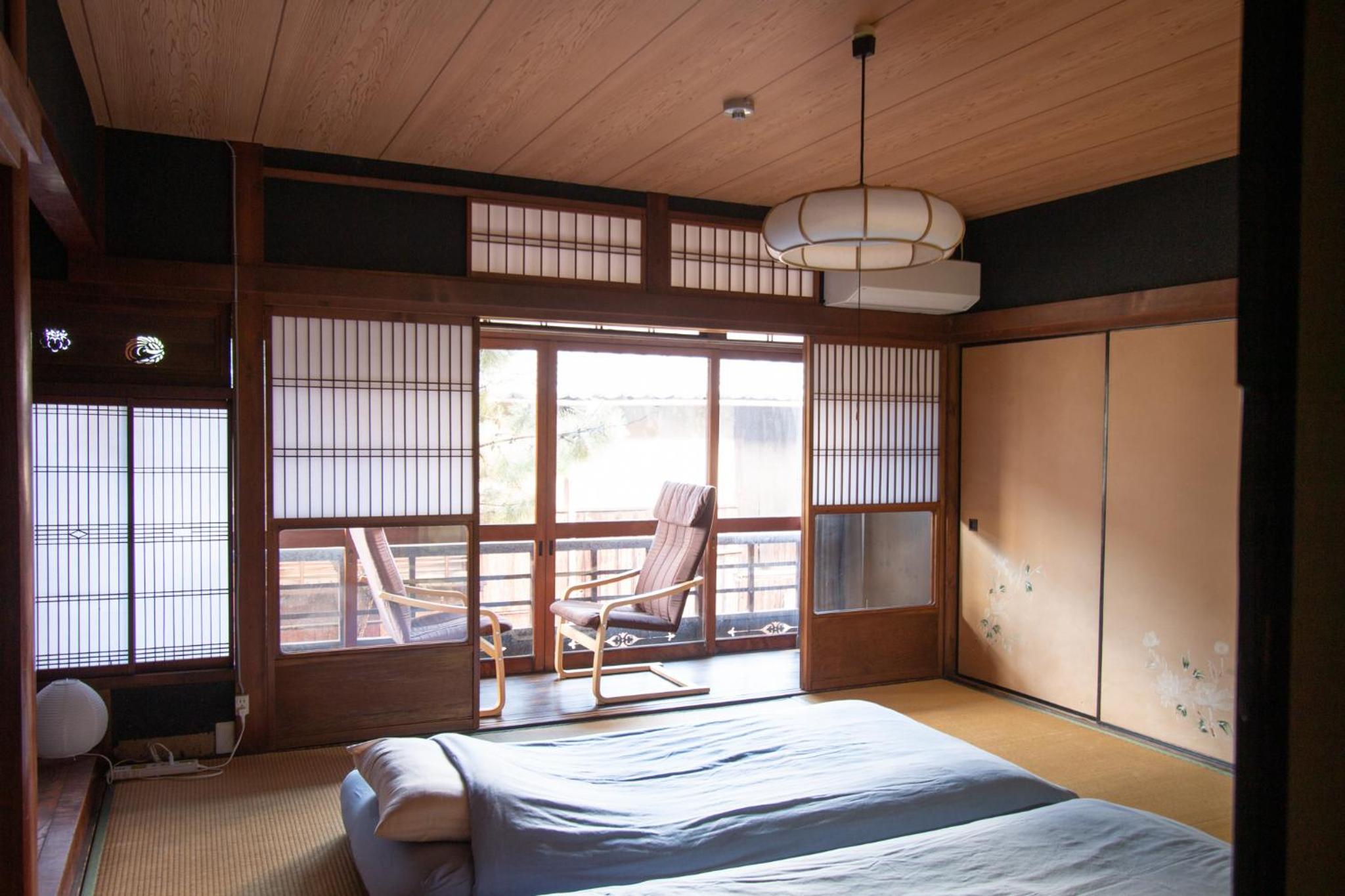 Japanese-Style Room with Garden View and Private Bathroom - Second Floor 