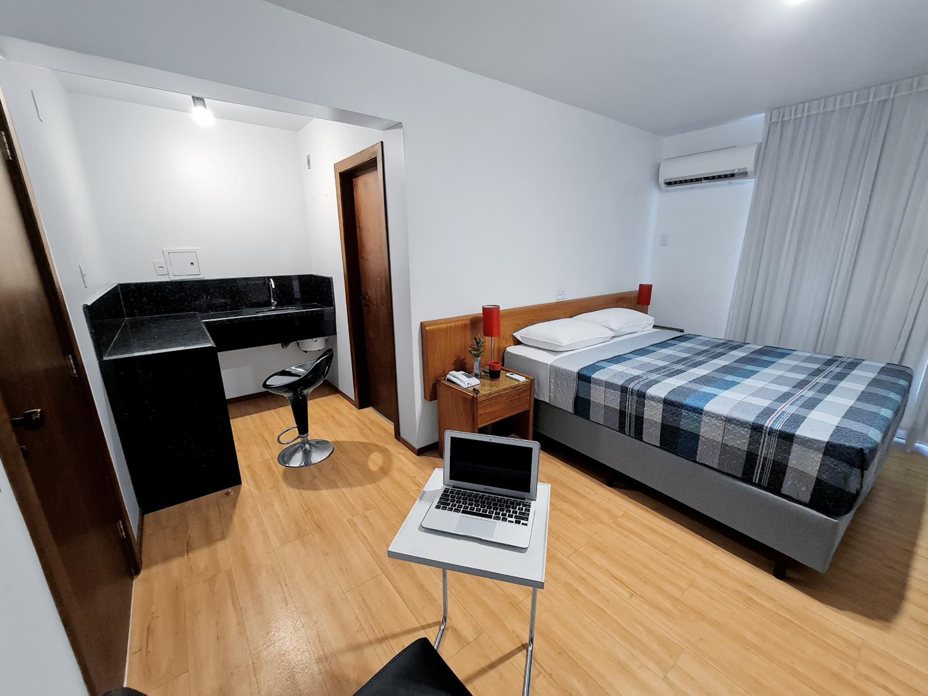 Standard Double Room photo 3