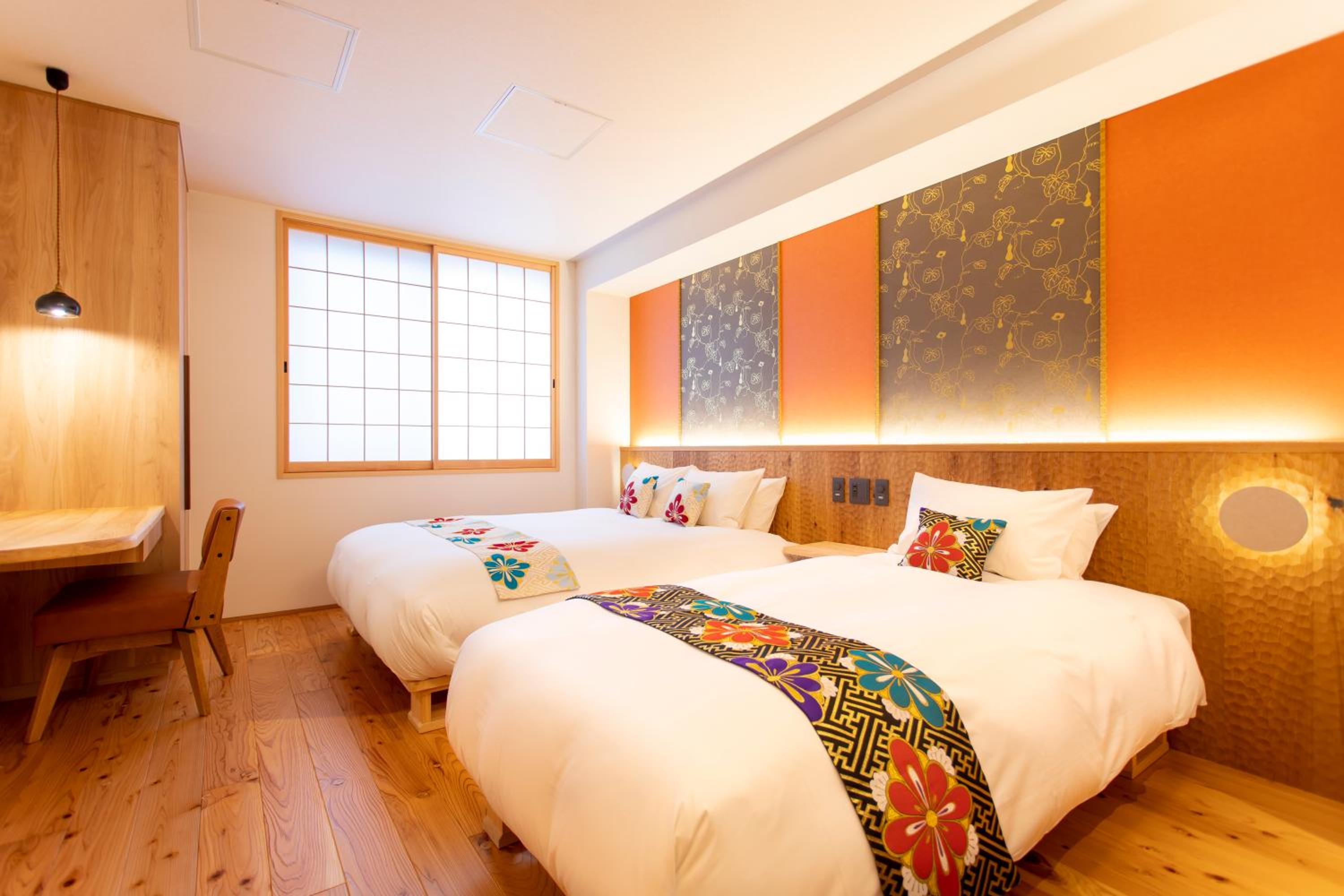 Deluxe Family Room - Non-Smoking  - Photo 7