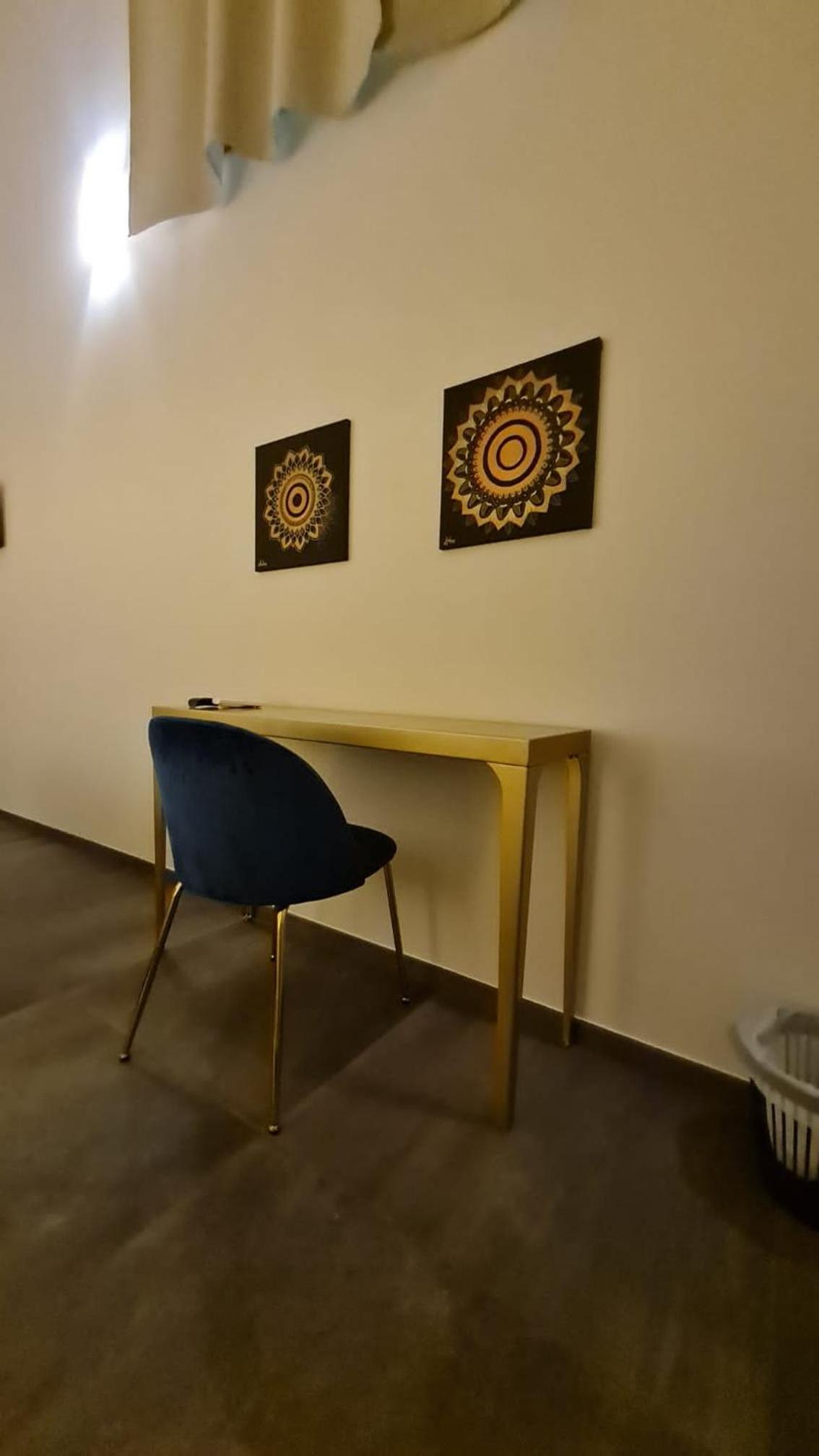 Deluxe Double or Twin Room - Photo 7