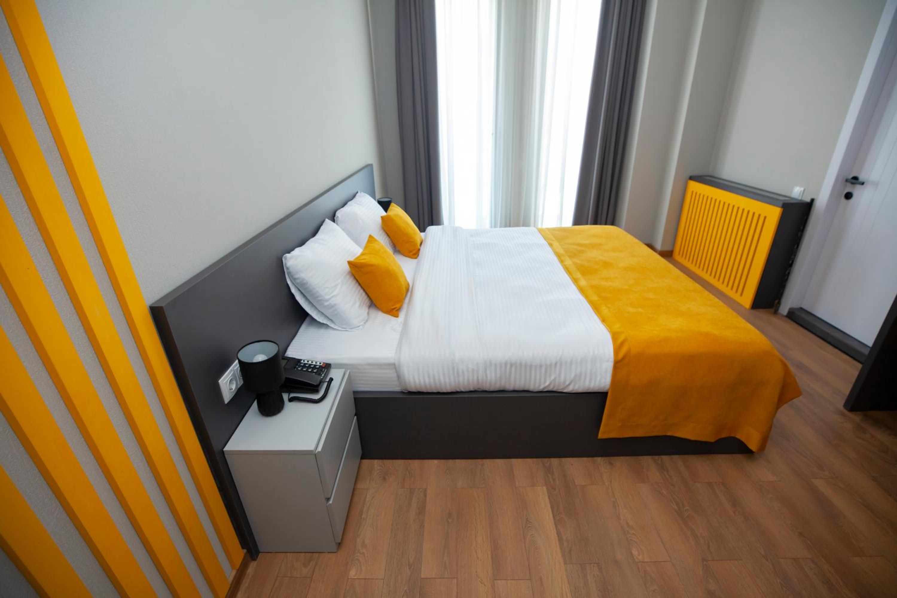 Deluxe Double Room - Photo 5